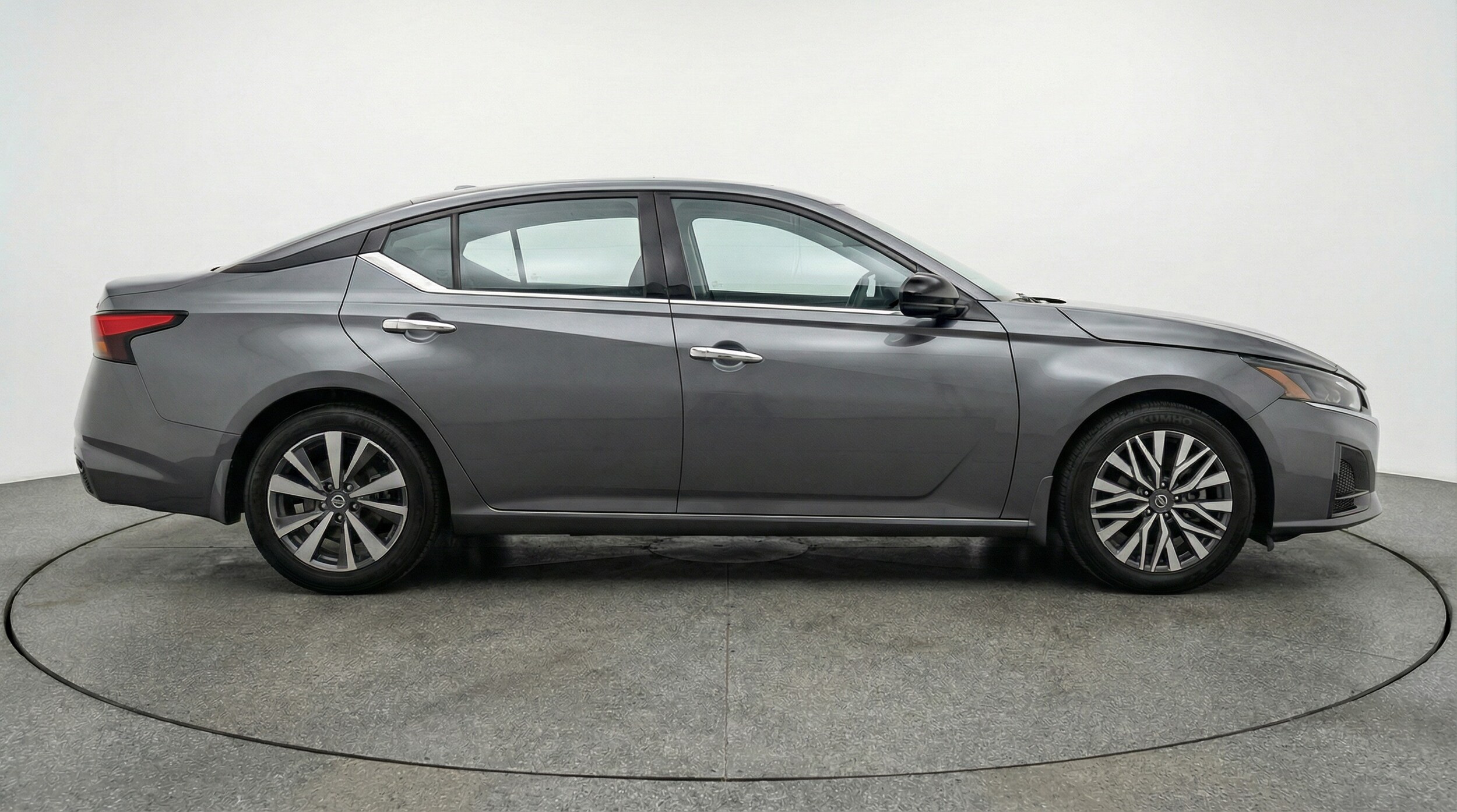 Thumbnail: 2025 Nissan Altima - 8