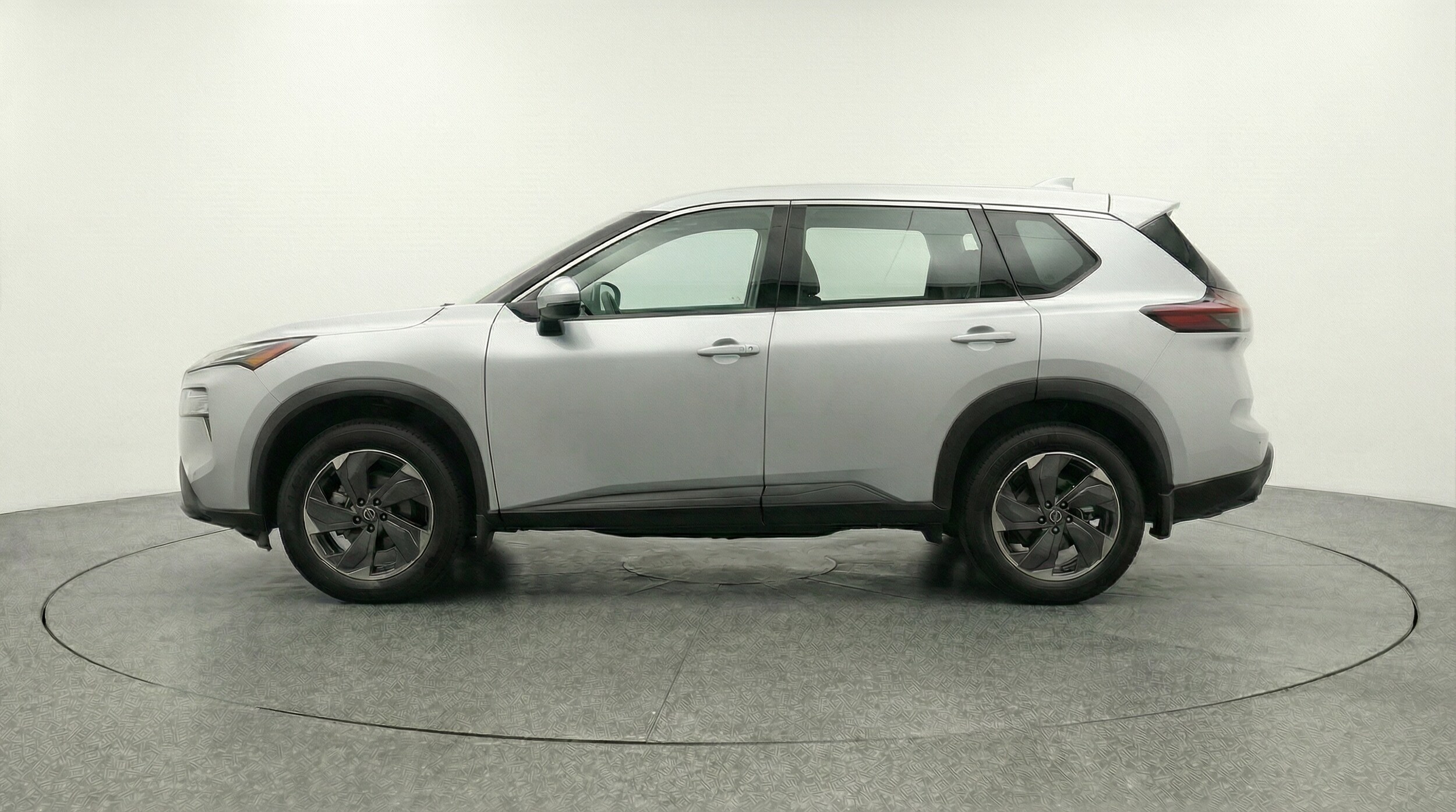 Thumbnail: 2025 Nissan Rogue - 4