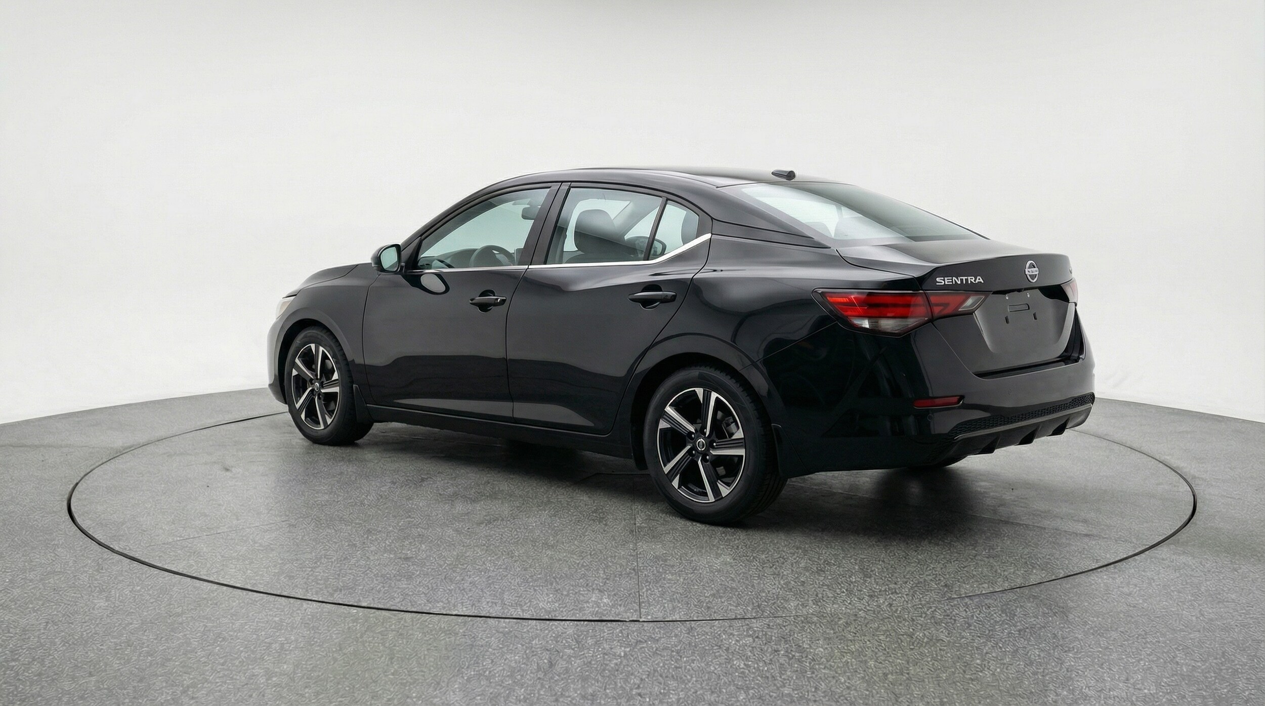 Thumbnail: 2025 Nissan Sentra - 5