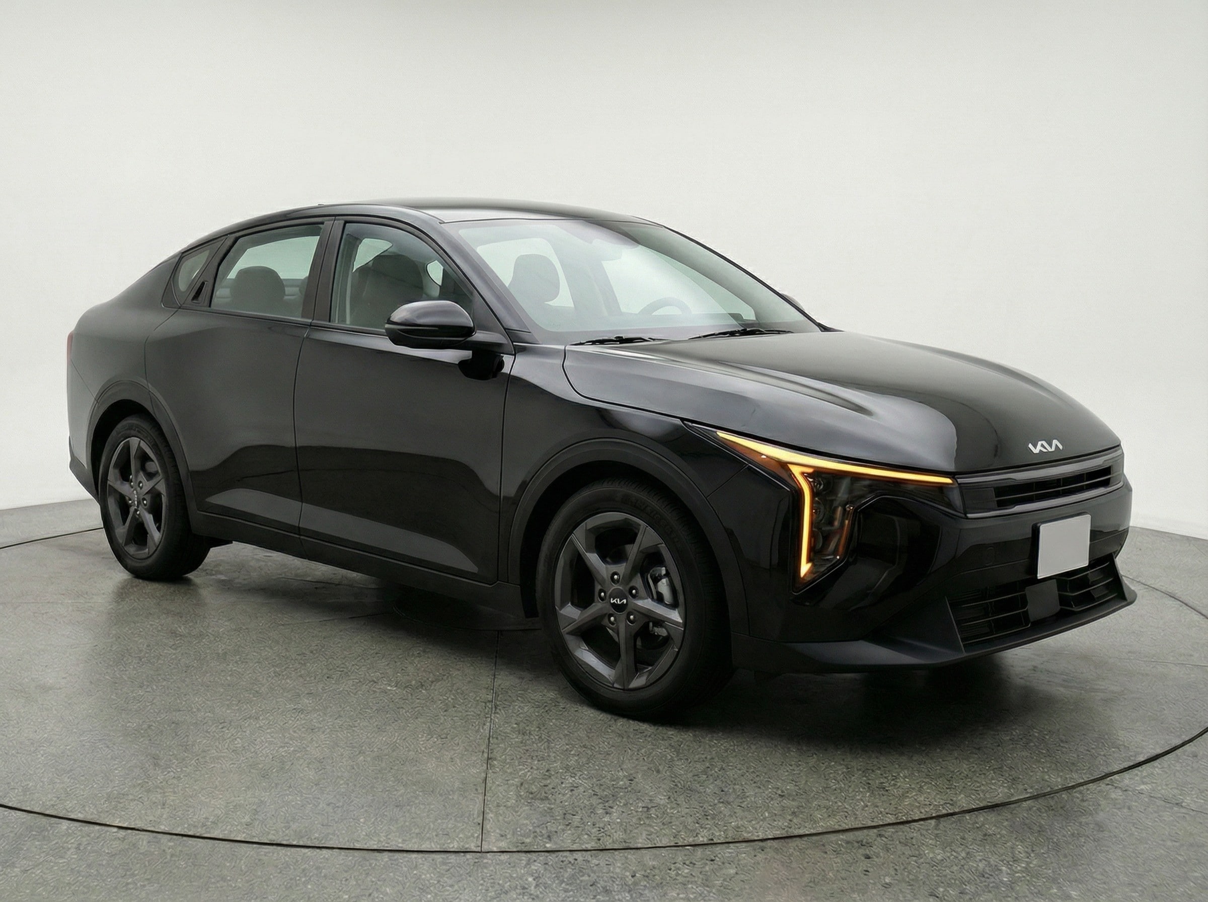 Thumbnail: 2025 Kia K4 - 1