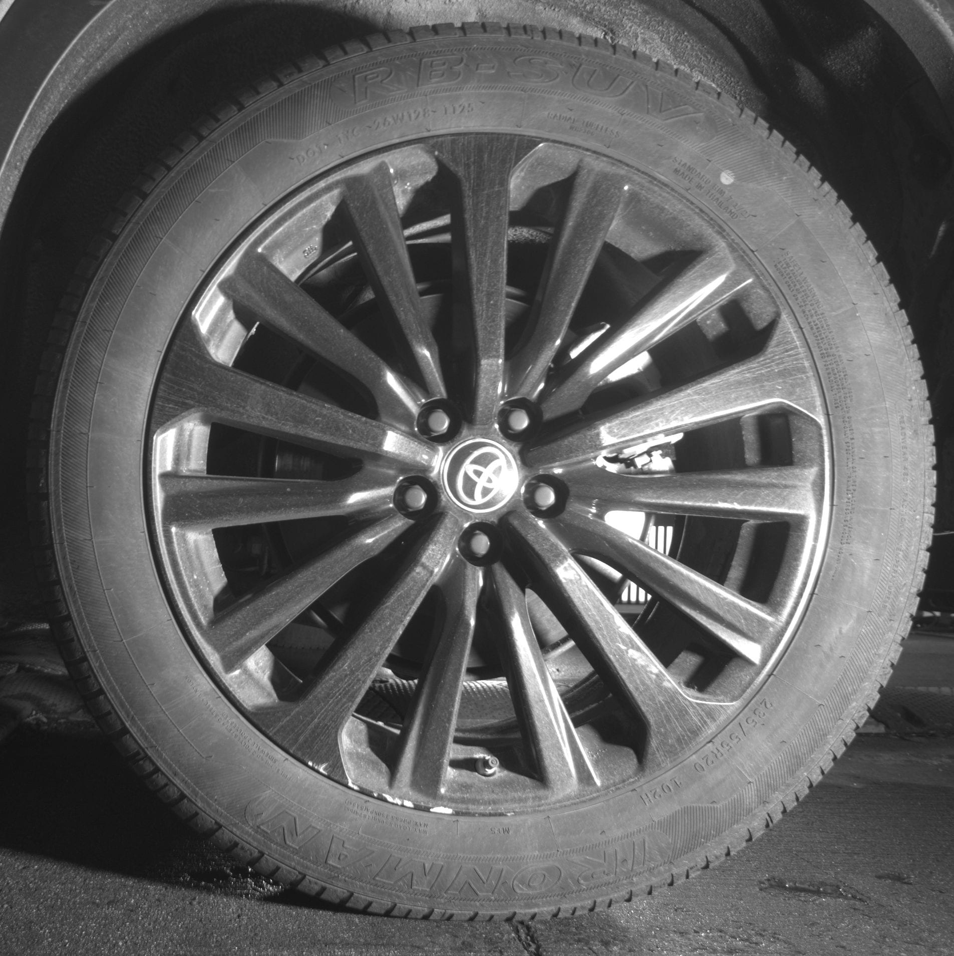 Thumbnail: 2025 Toyota Highlander - 11