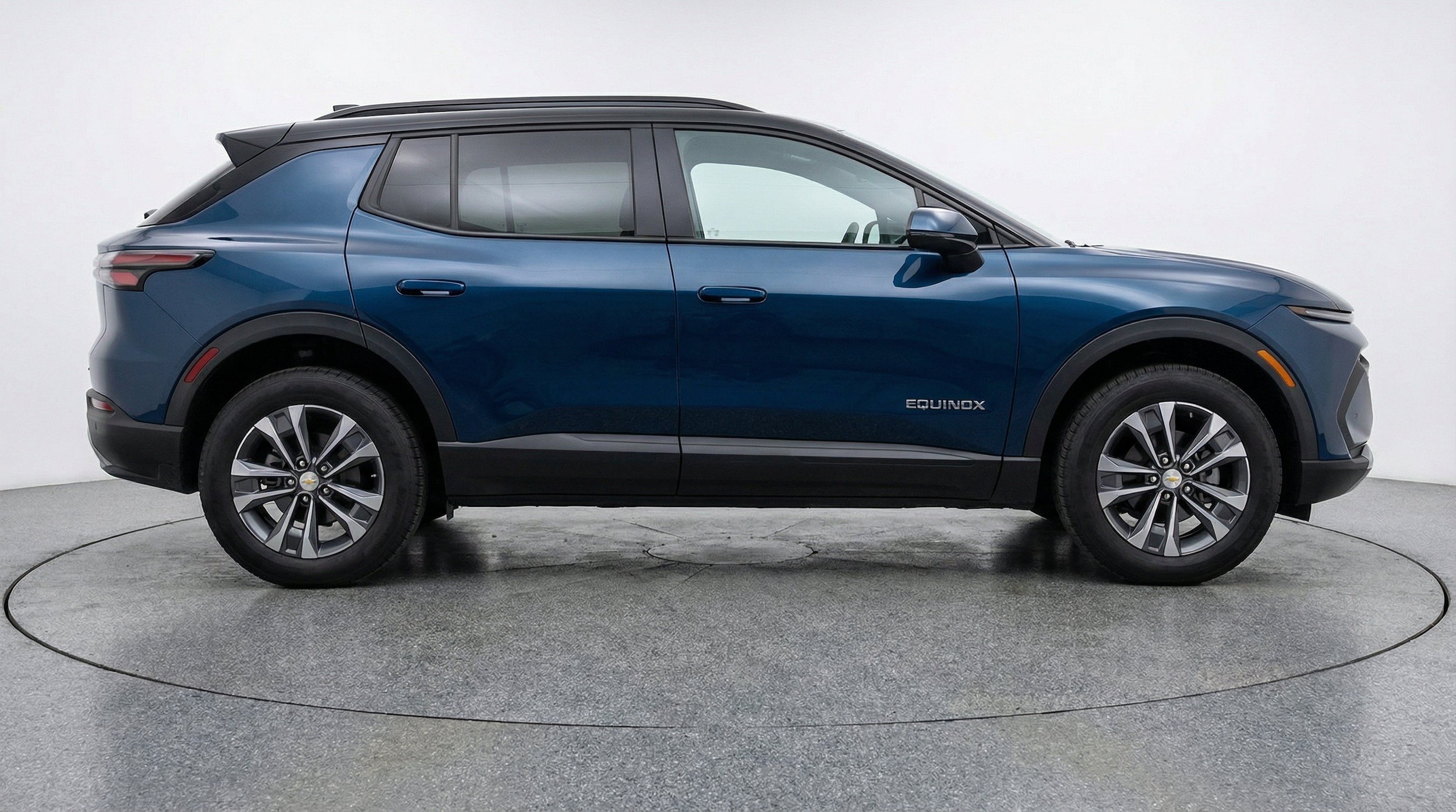 Thumbnail: 2025 Chevrolet Equinox - 11