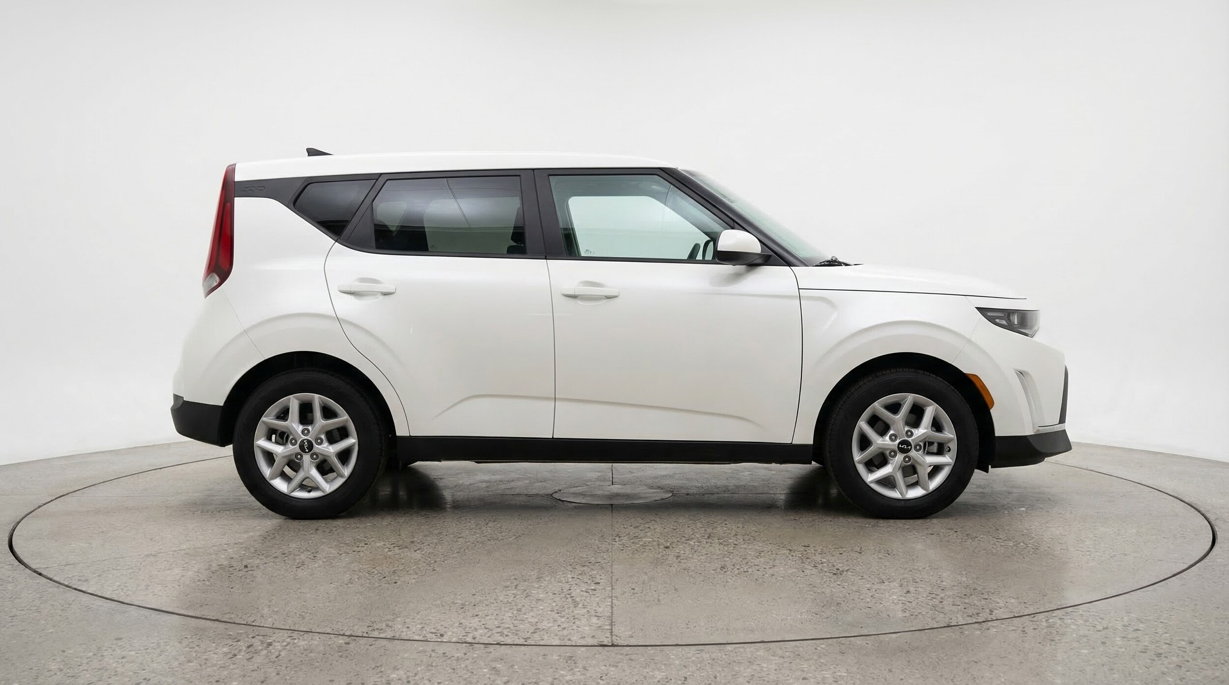 Thumbnail: 2025 Kia Soul - 8