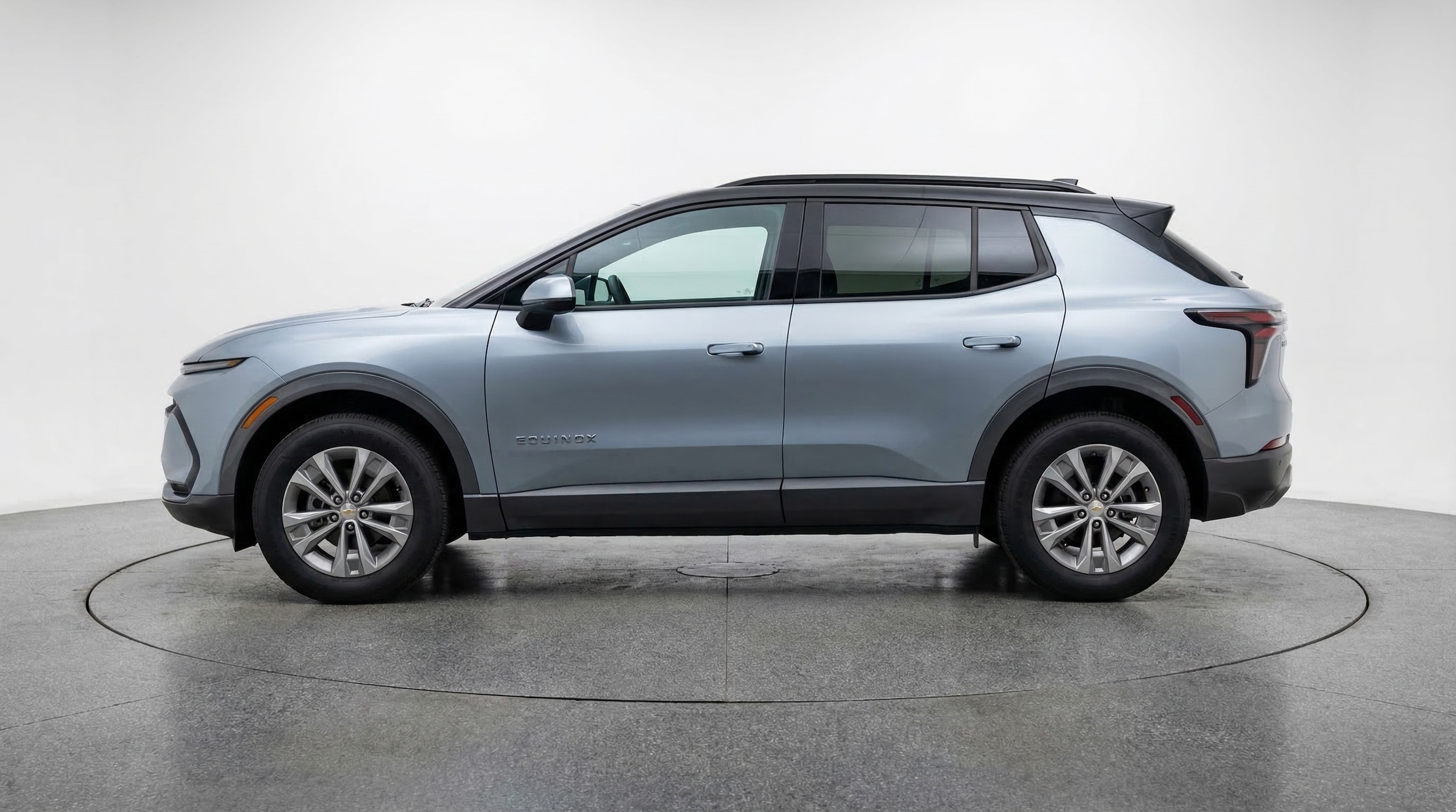 Thumbnail: 2025 Chevrolet Equinox - 4