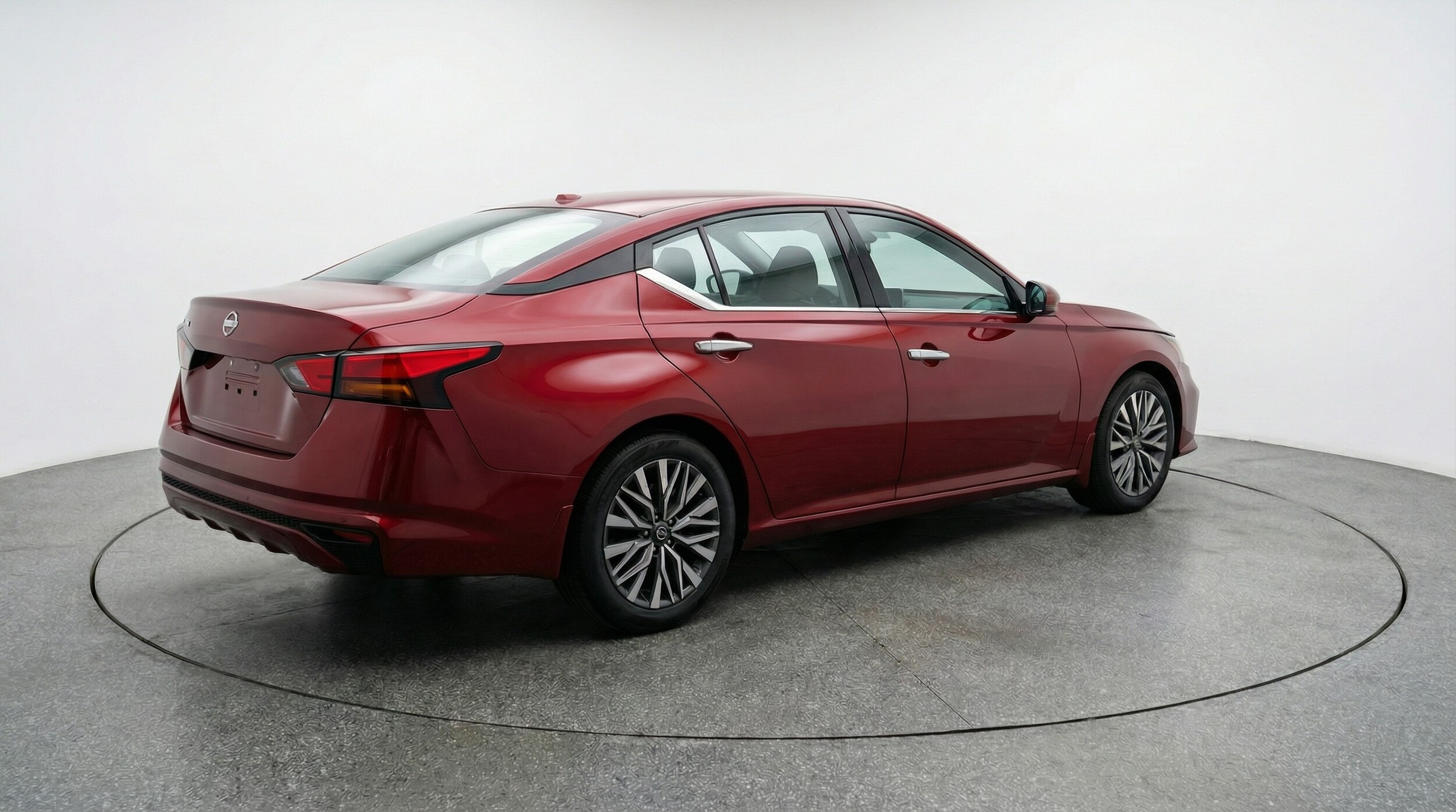 Thumbnail: 2025 Nissan Altima - 7