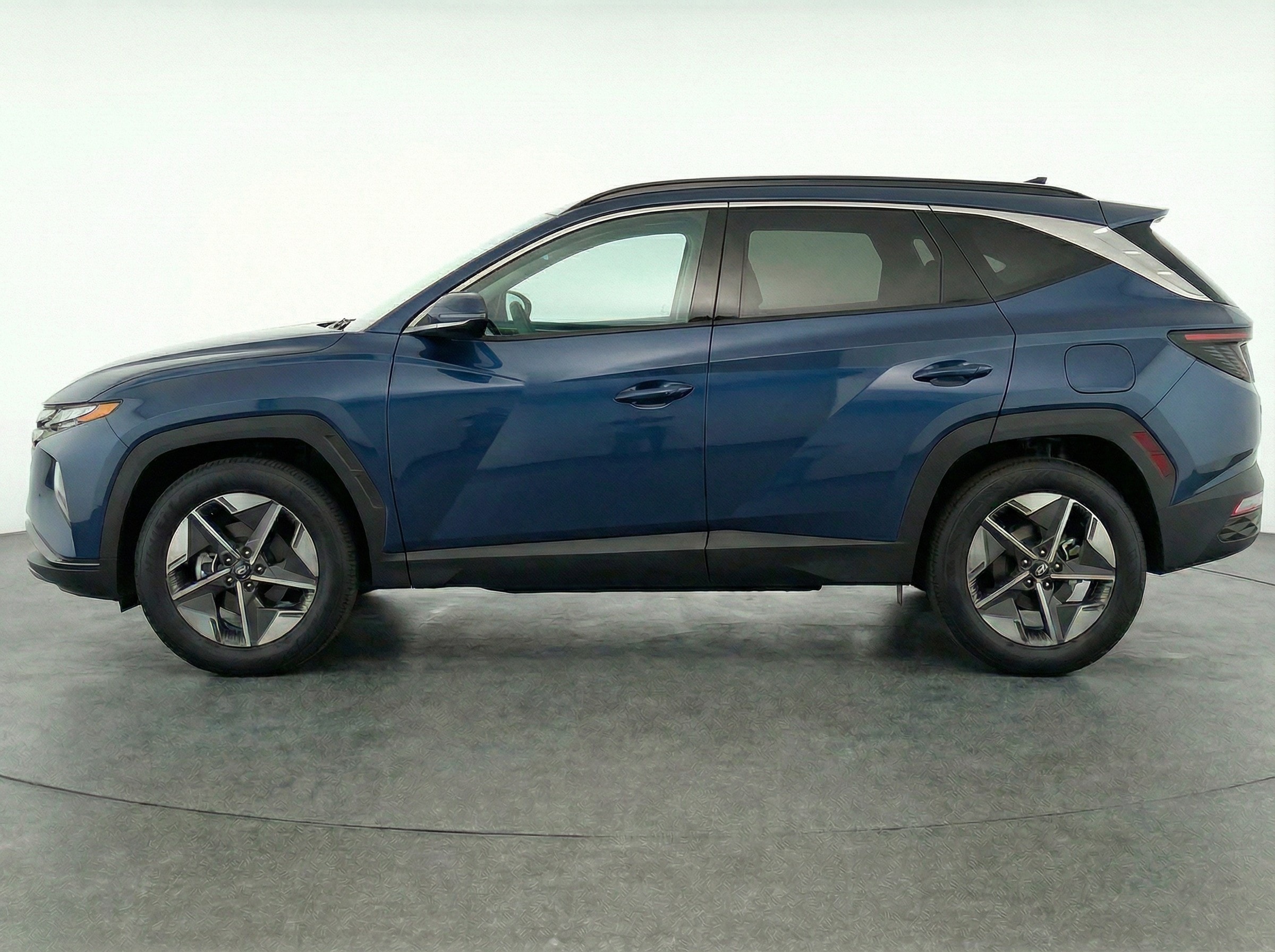 Thumbnail: 2025 Hyundai Tucson - 4