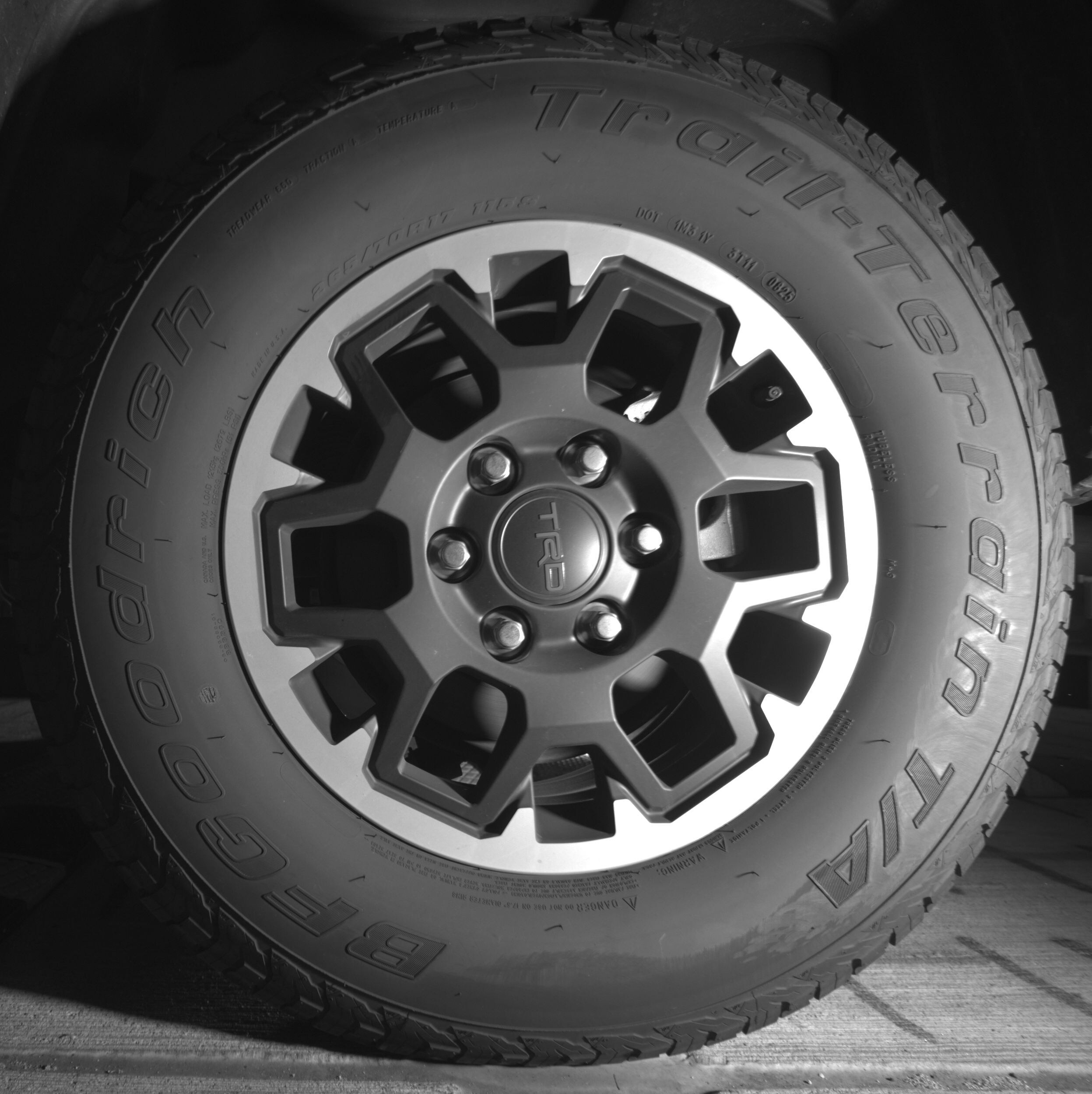 Thumbnail: 2025 Toyota Tacoma - 11