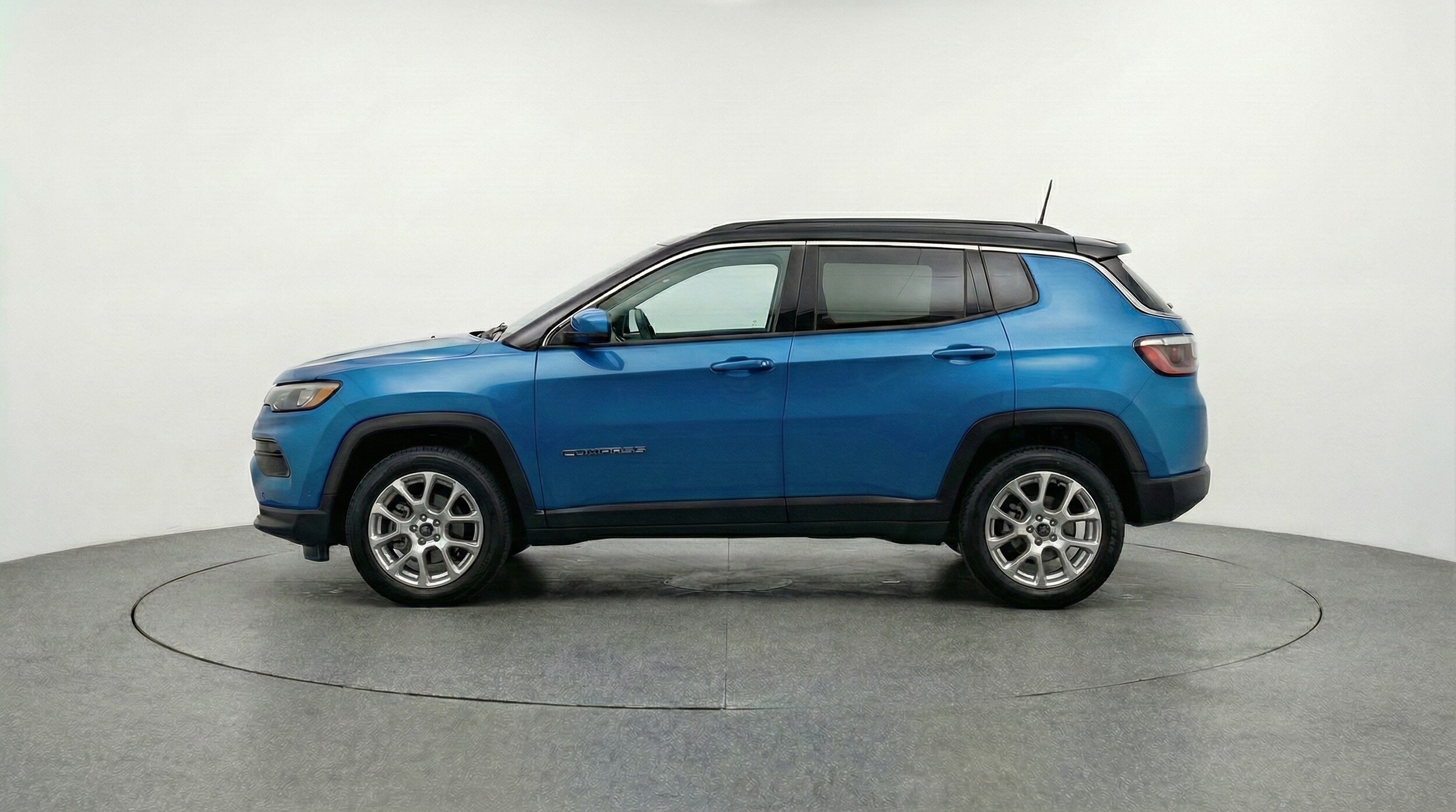 Thumbnail: 2025 Jeep Compass - 4