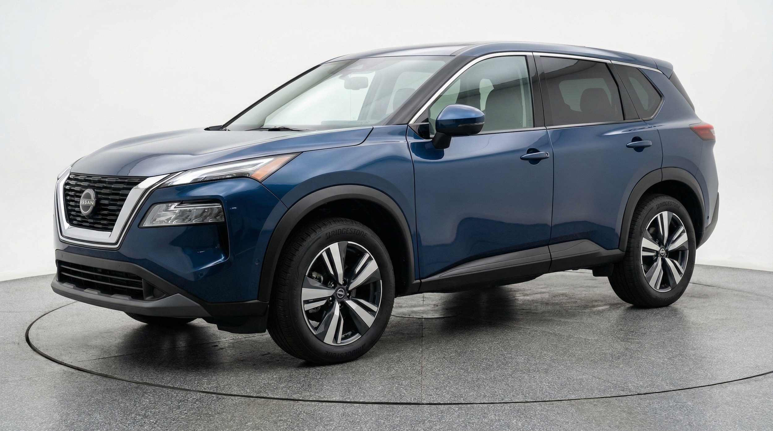 Thumbnail: 2026 Nissan Rogue - 3