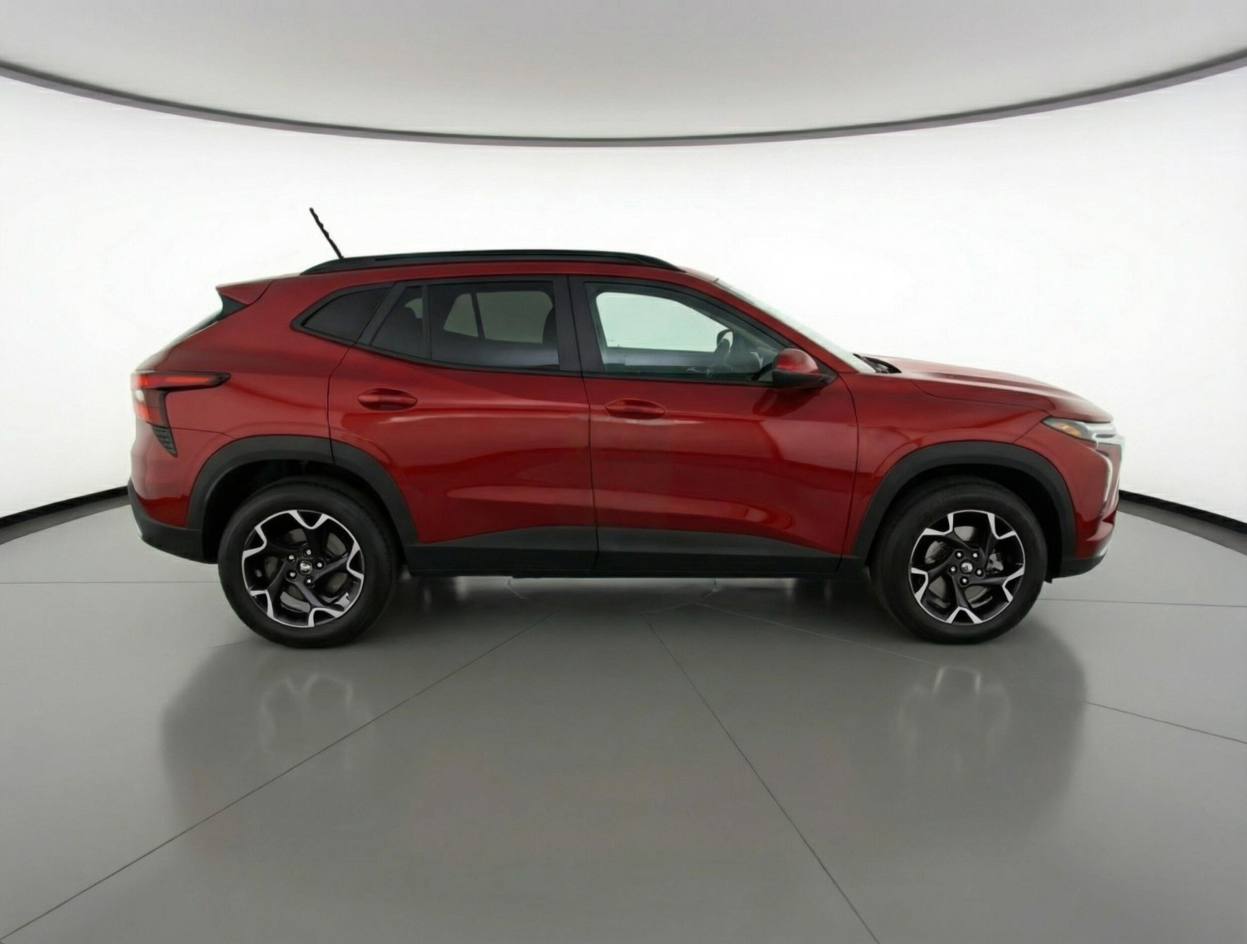 Thumbnail: 2025 Chevrolet Trax - 8