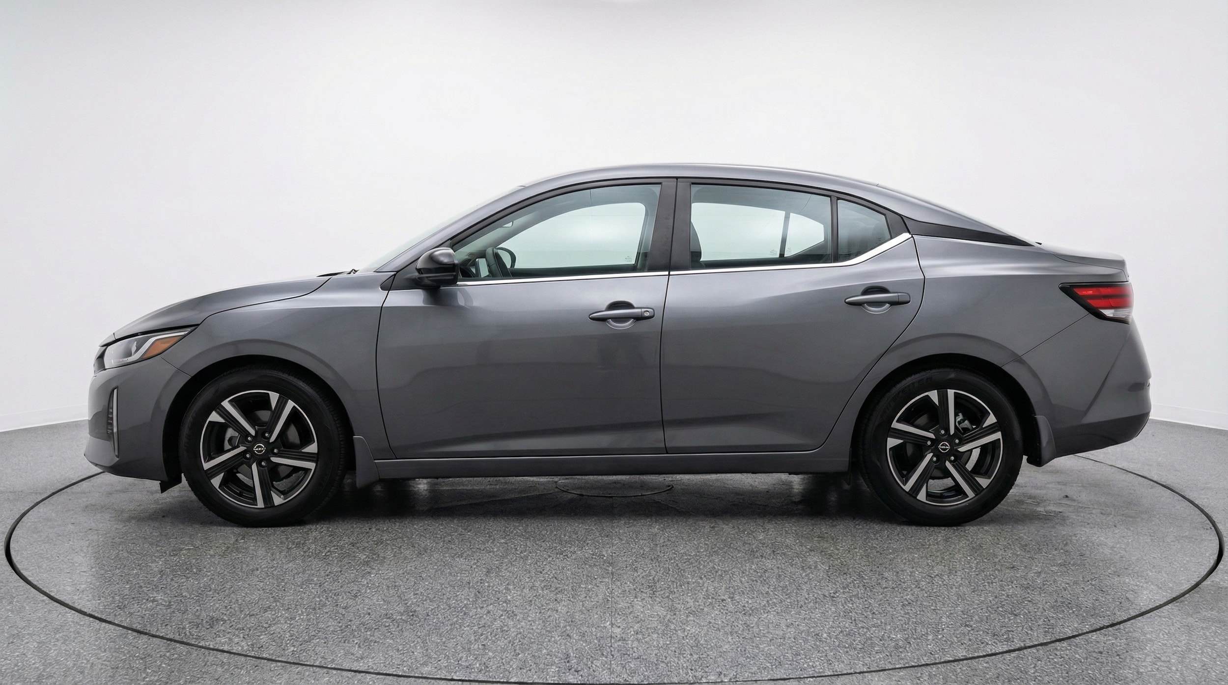 Thumbnail: 2025 Nissan Sentra - 4
