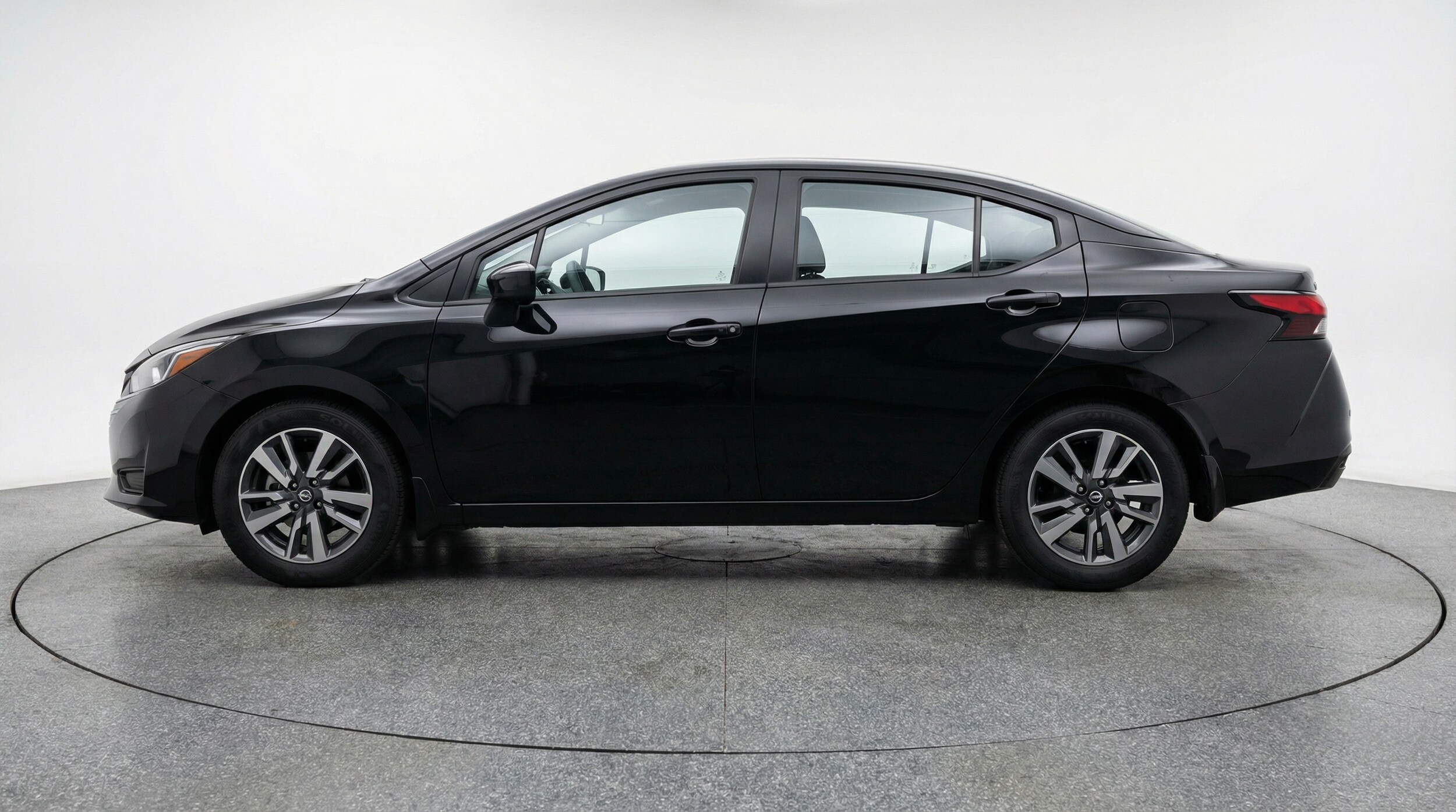 Thumbnail: 2025 Nissan Versa - 4