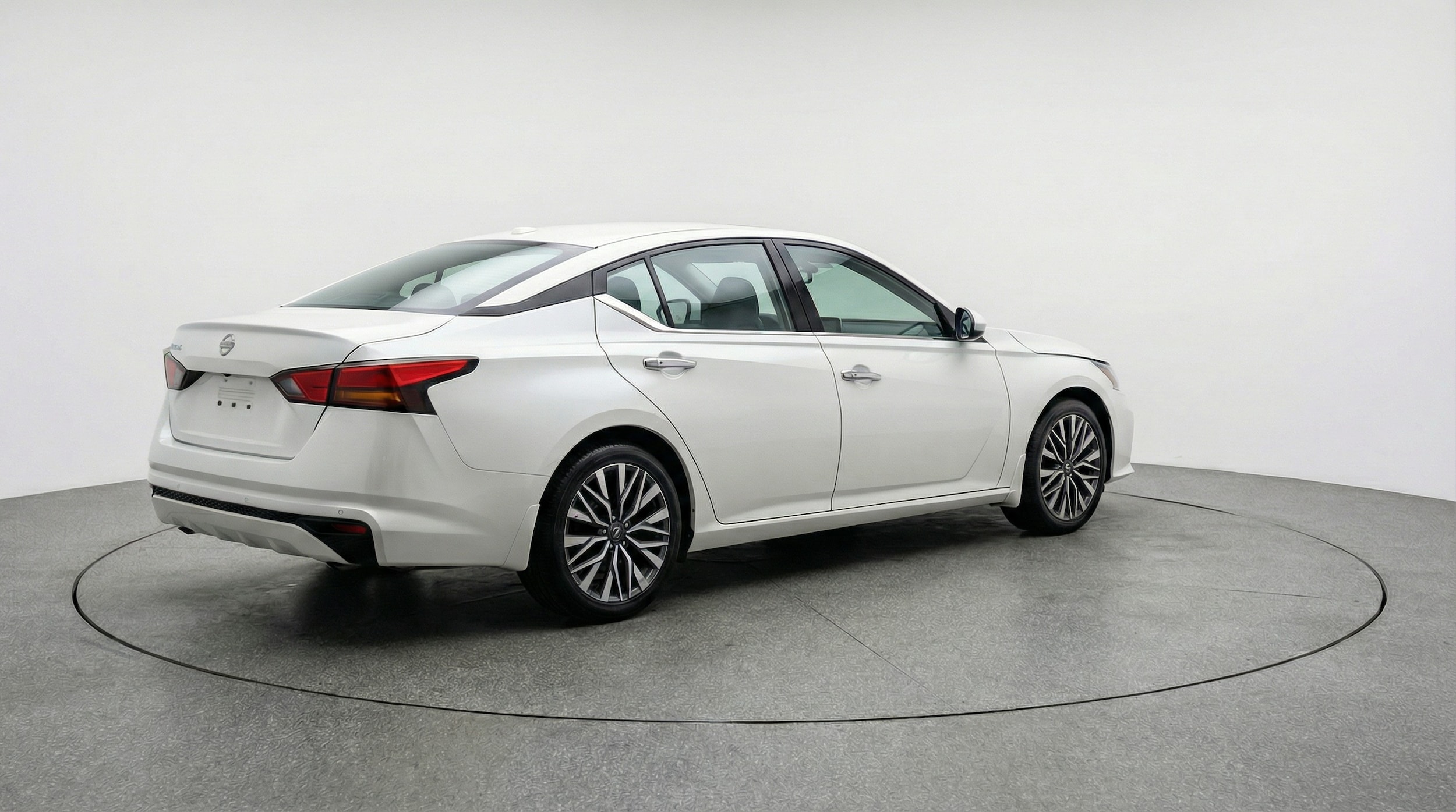 Thumbnail: 2025 Nissan Altima - 7