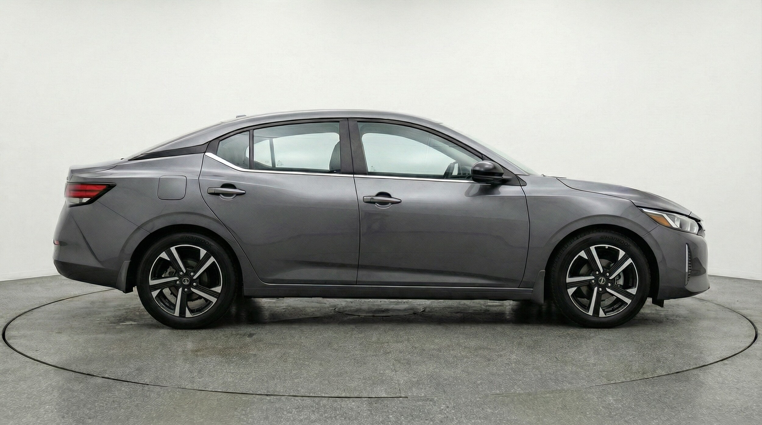 Thumbnail: 2025 Nissan Sentra - 8