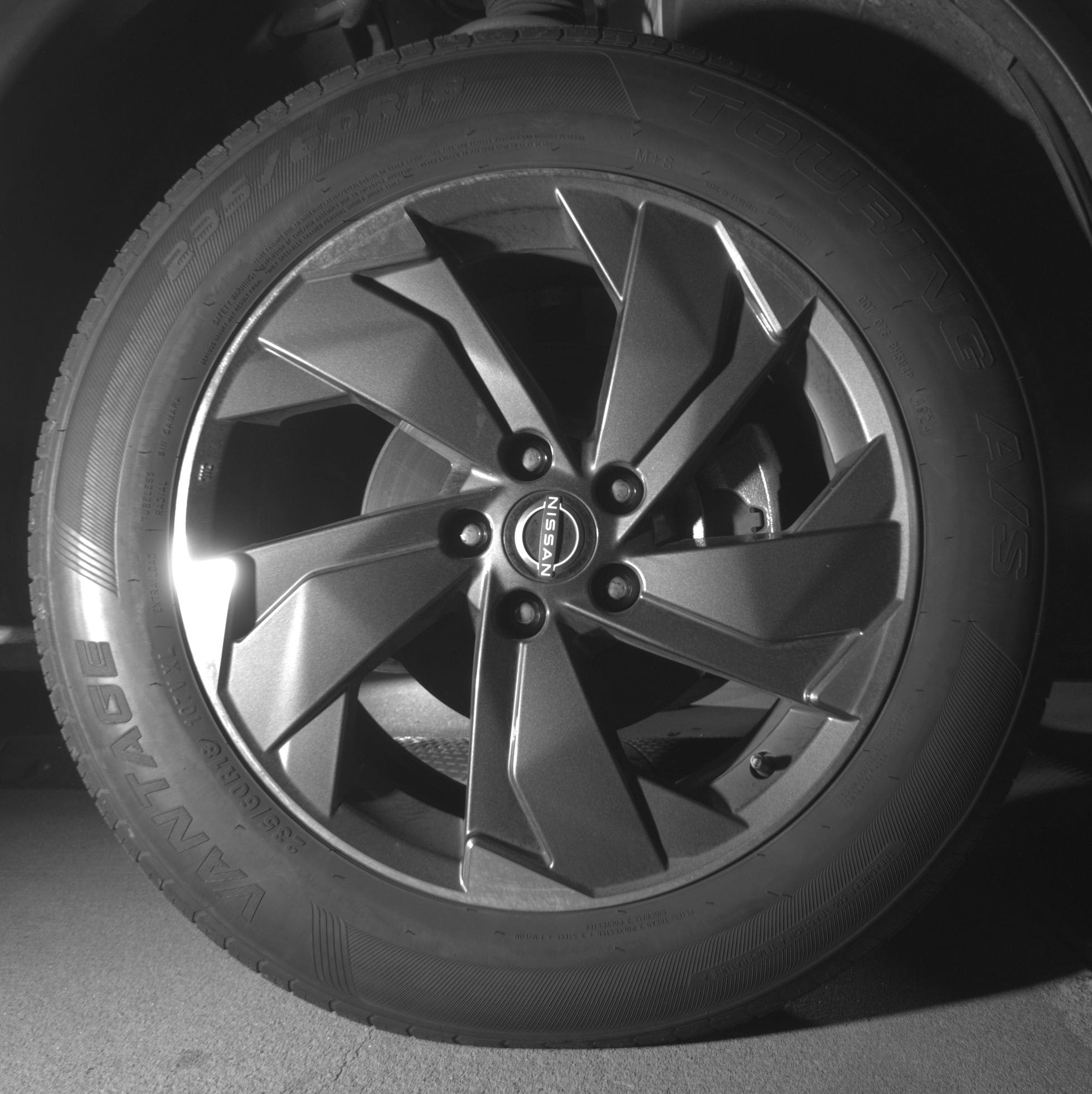 Thumbnail: 2025 Nissan Rogue - 10