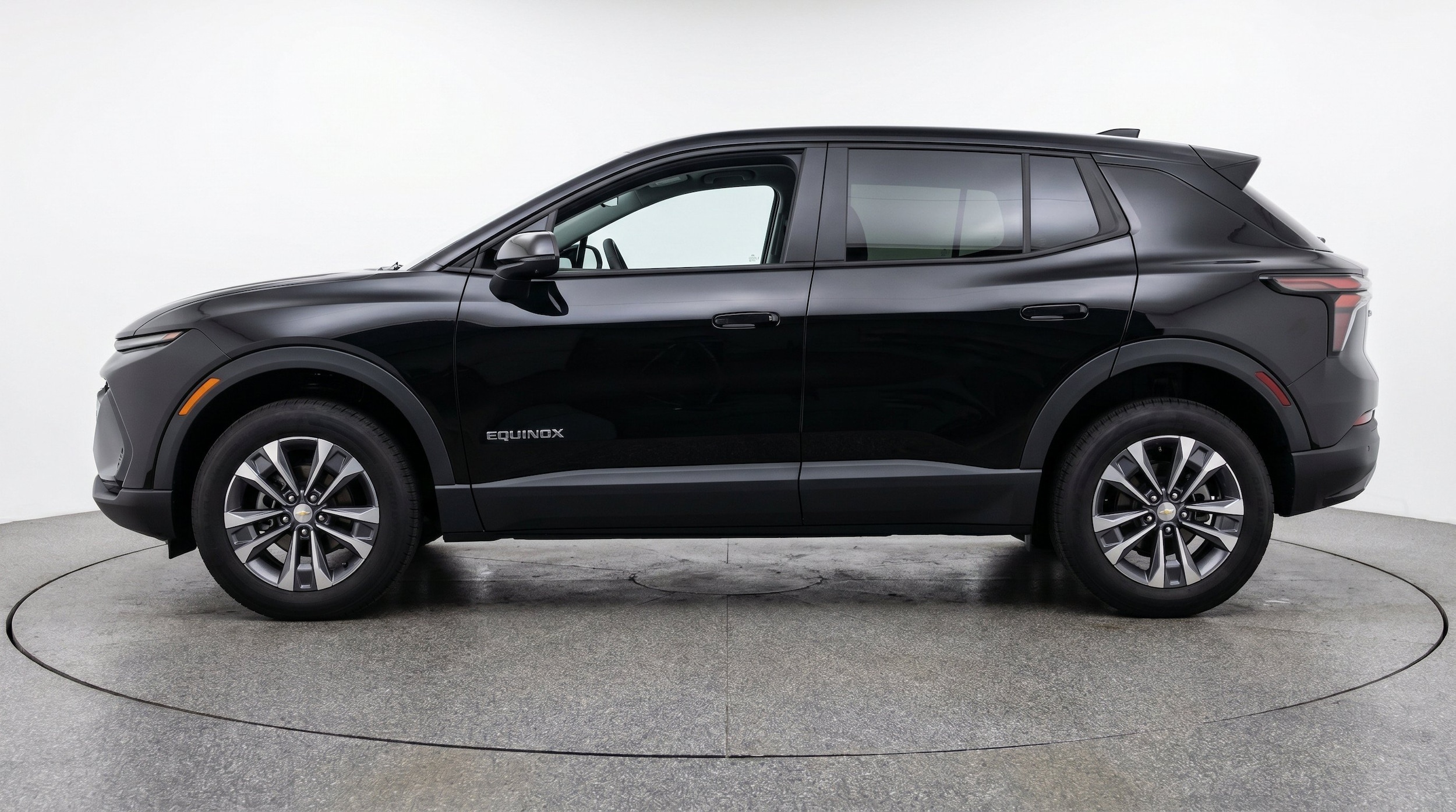 Thumbnail: 2025 Chevrolet Equinox - 5
