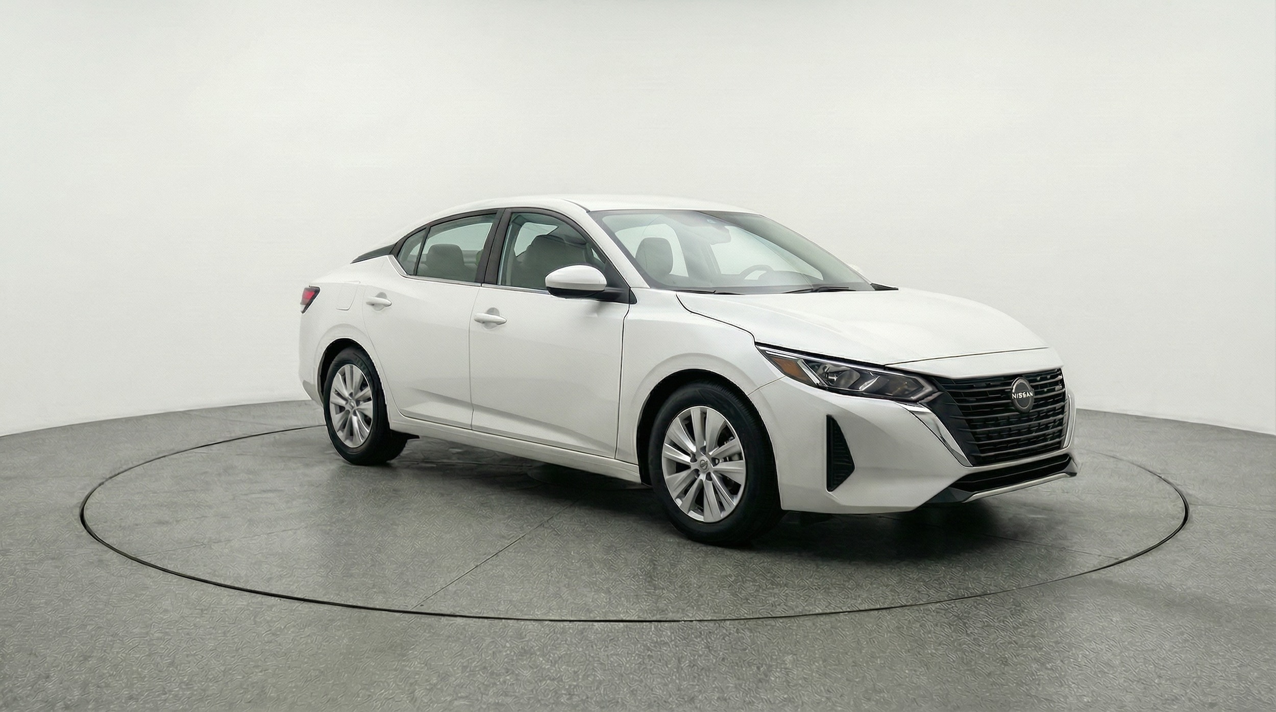 Thumbnail: 2025 Nissan Sentra - 1