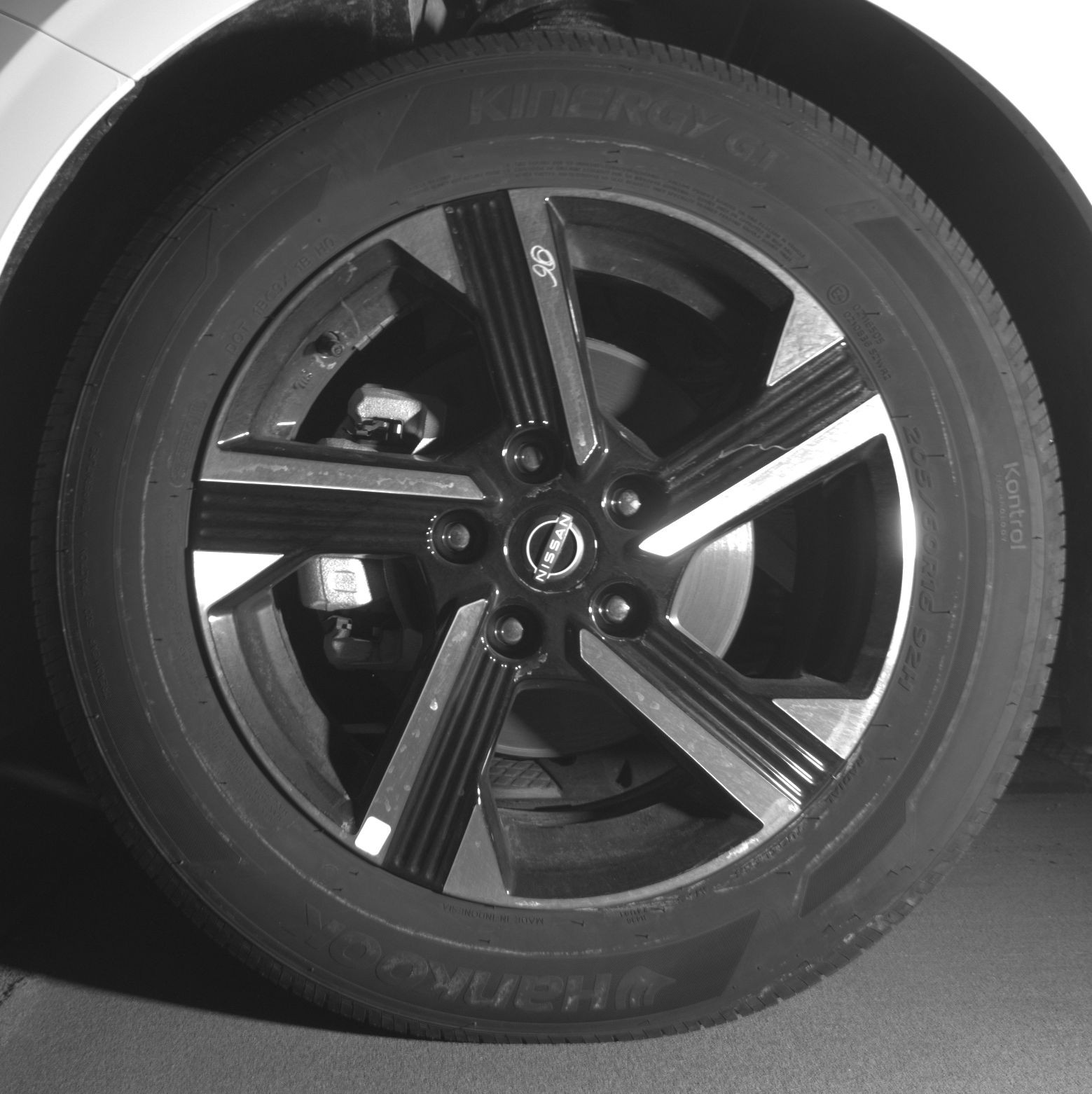 Thumbnail: 2025 Nissan Sentra - 9