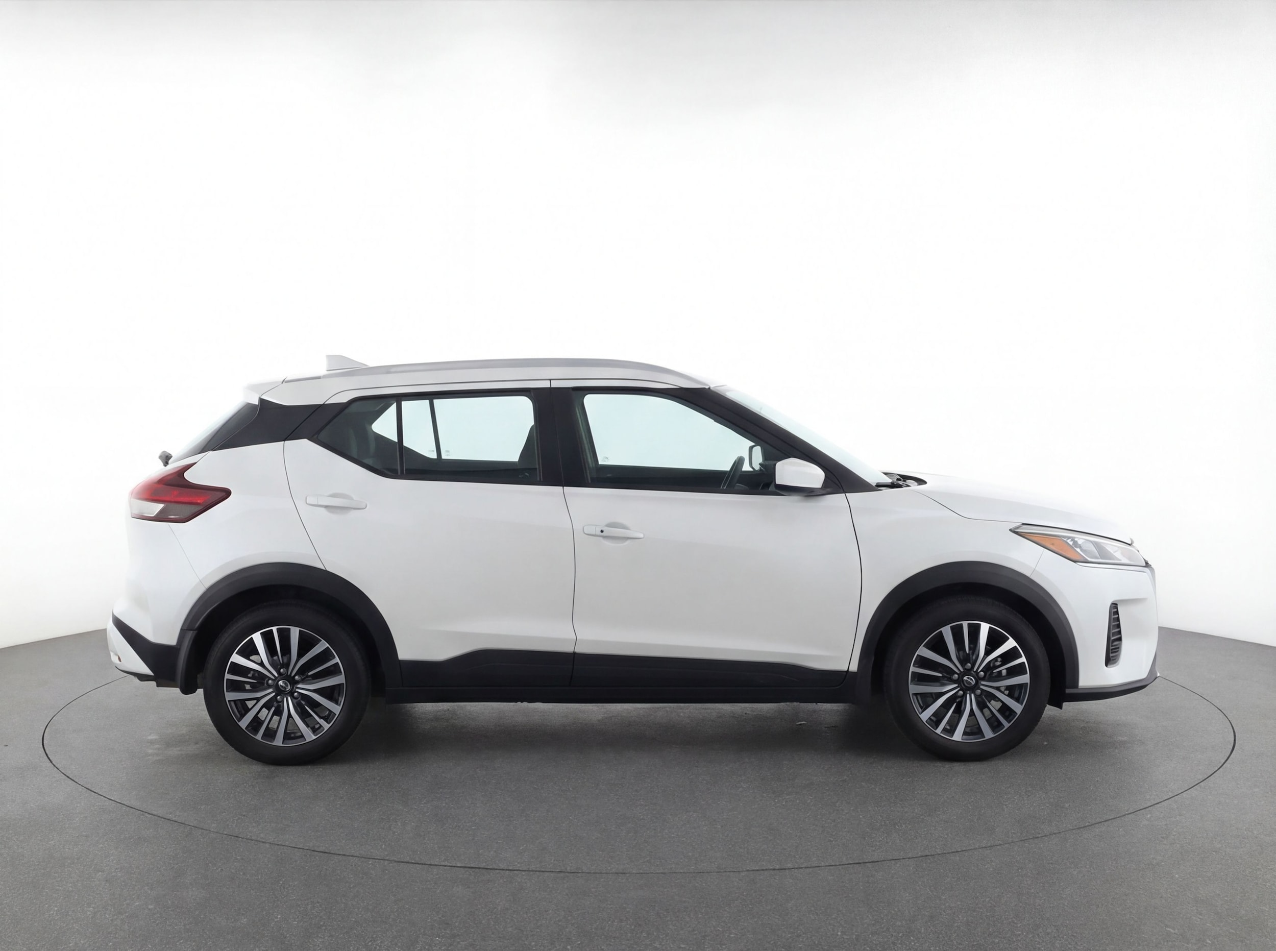 Thumbnail: 2024 Nissan Kicks - 8