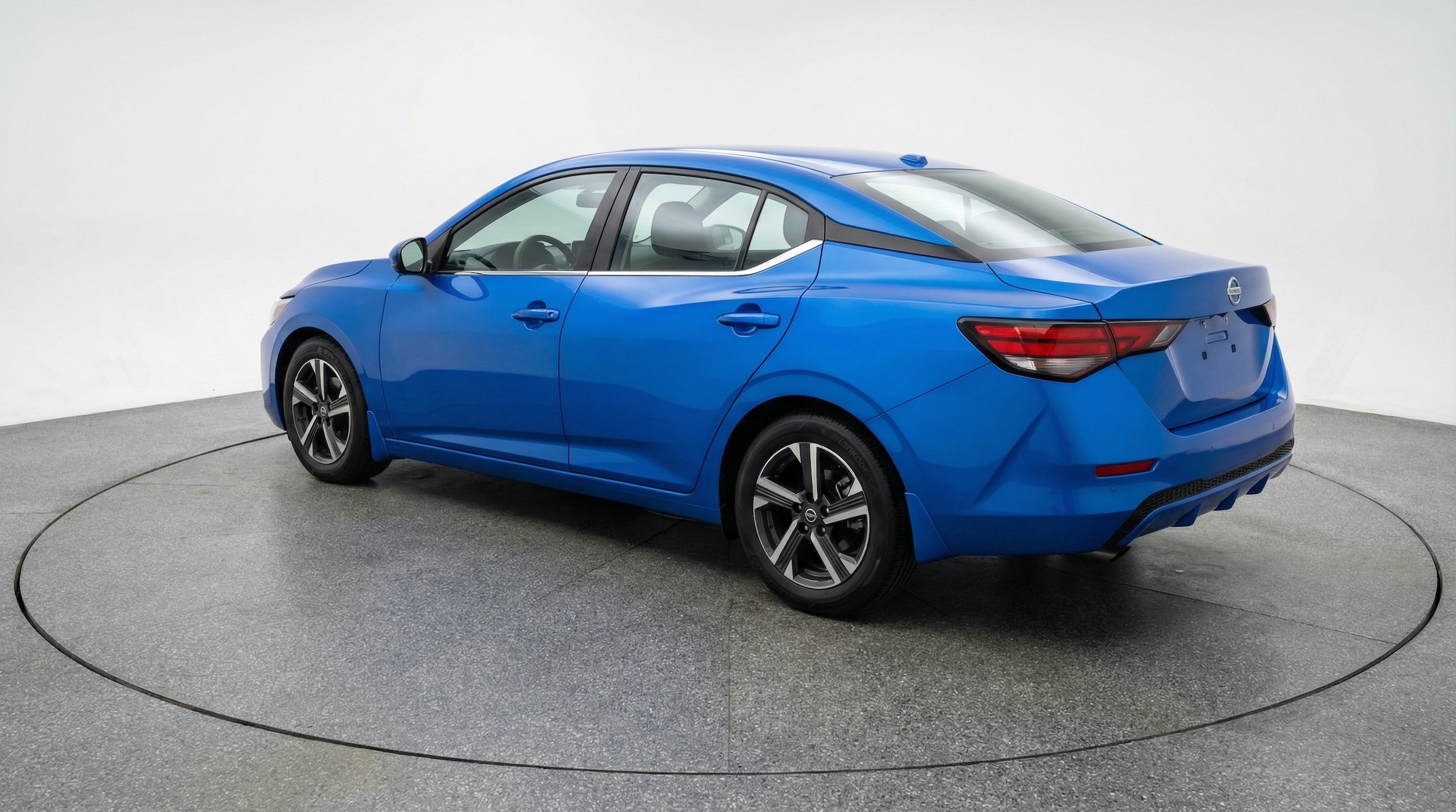 Thumbnail: 2025 Nissan Sentra - 5