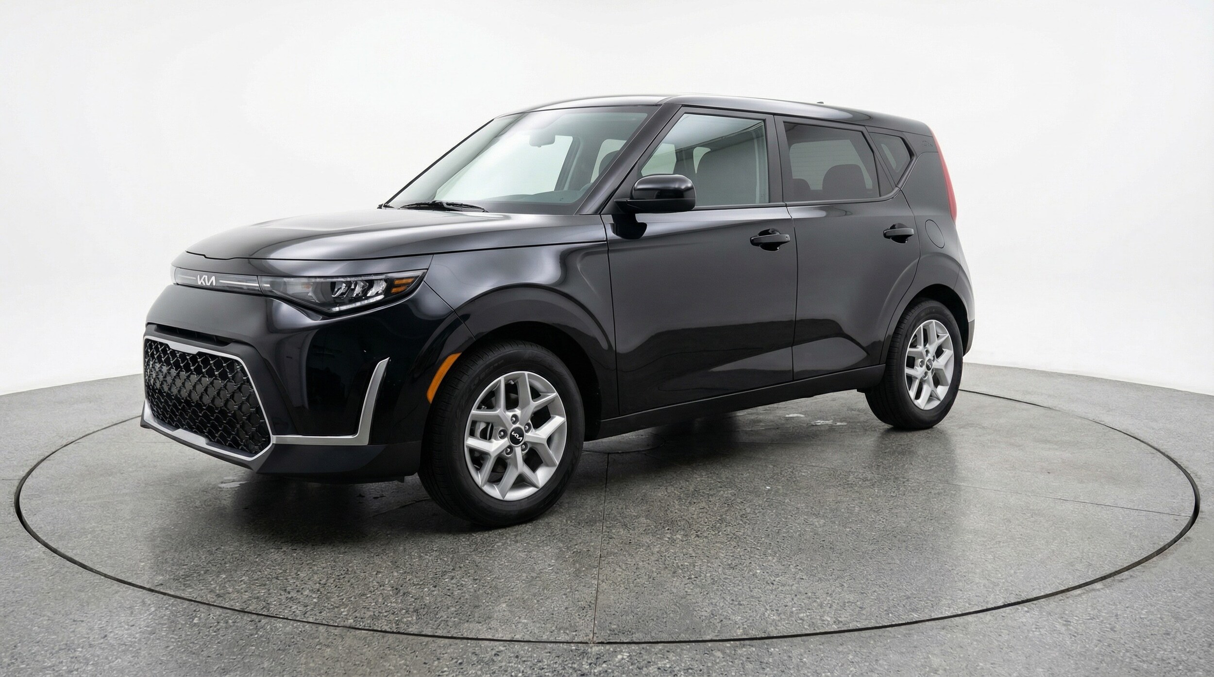 Thumbnail: 2025 Kia Soul - 3