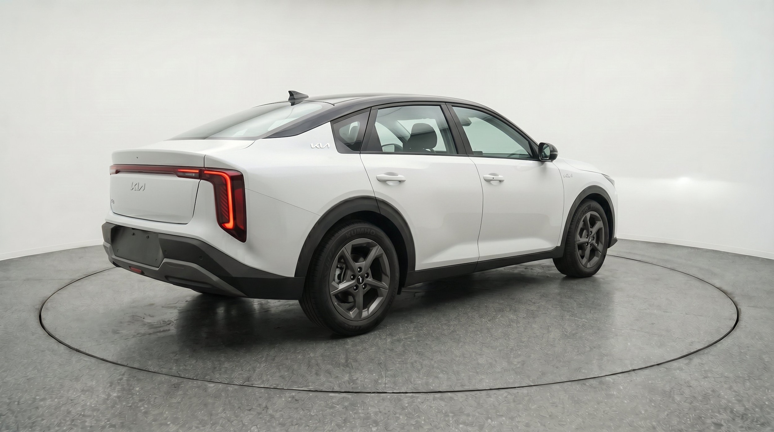 Thumbnail: 2026 Kia K4 - 9
