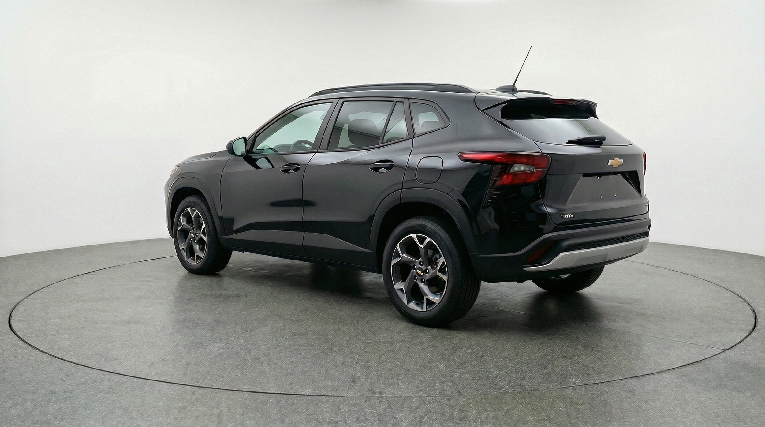 Thumbnail: 2025 Chevrolet Trax - 5