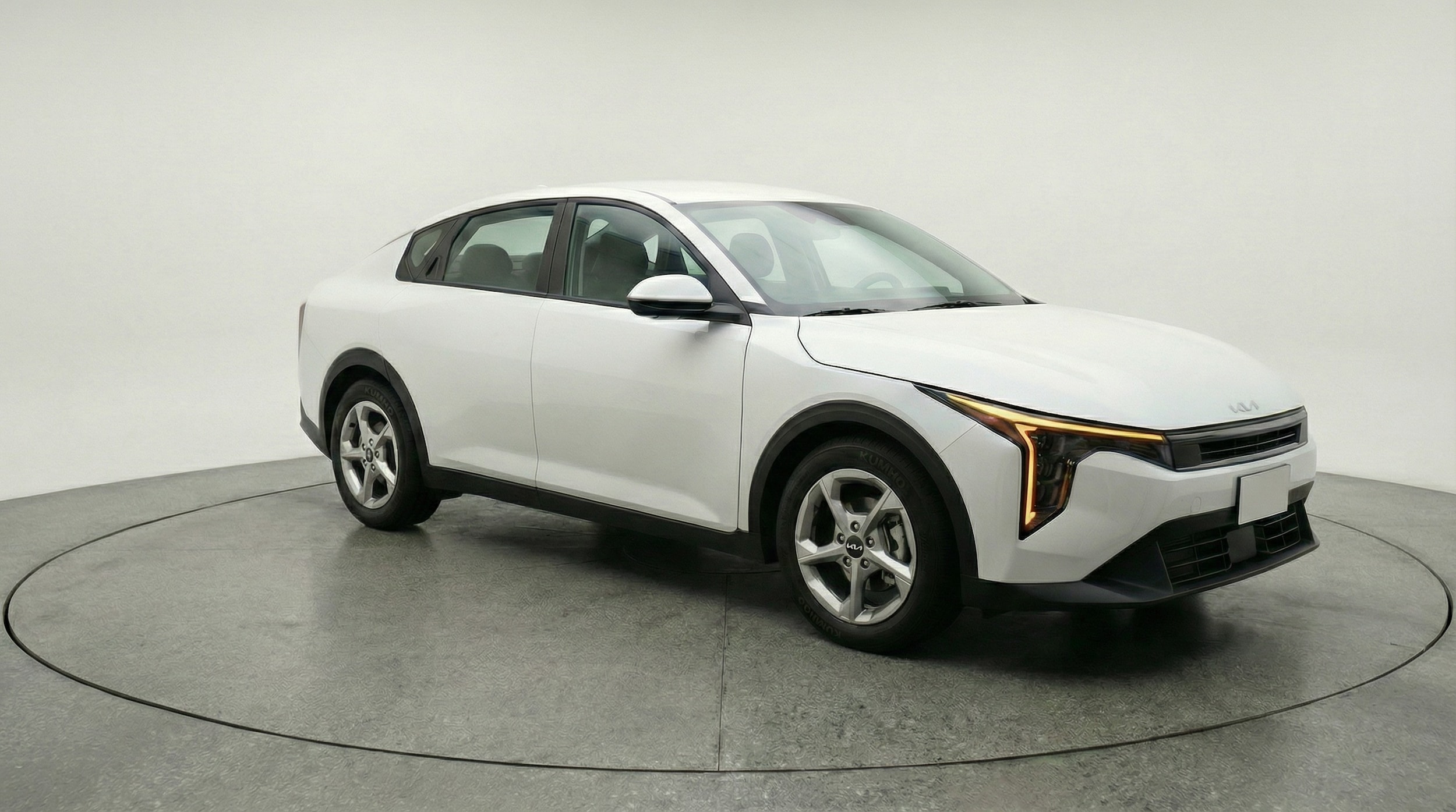 Thumbnail: 2025 Kia K4 - 1