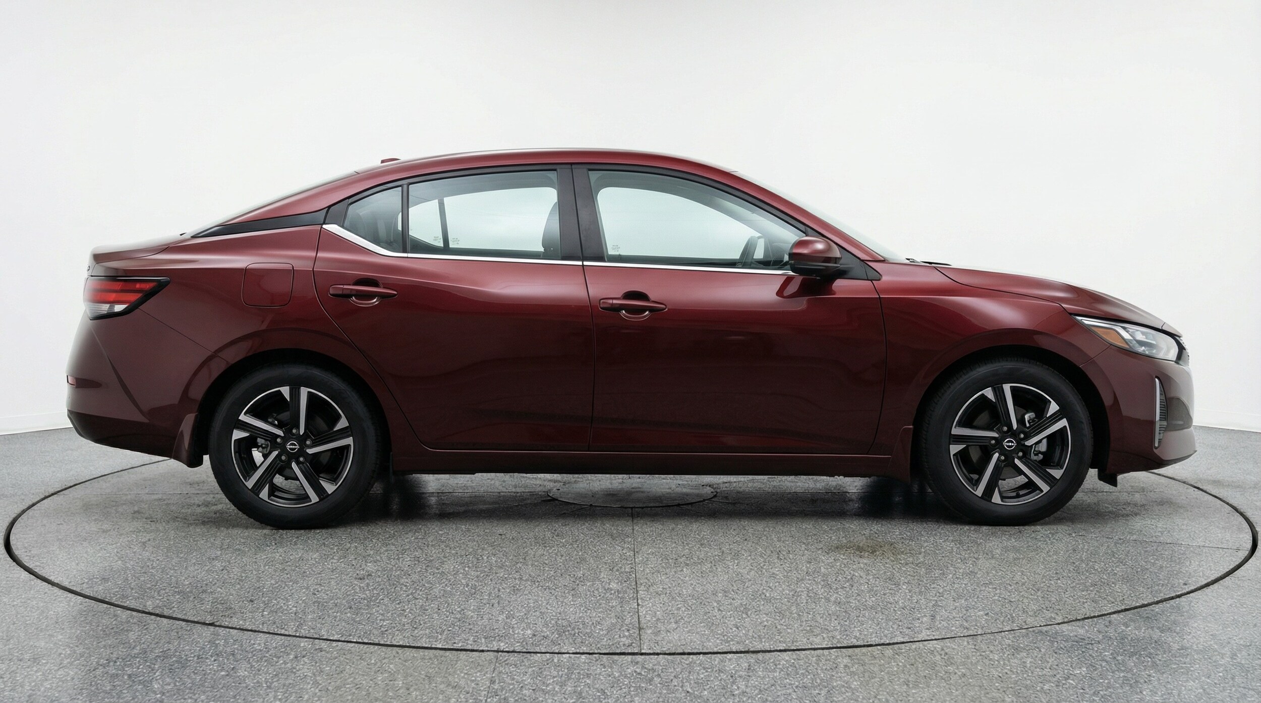 Thumbnail: 2025 Nissan Sentra - 8