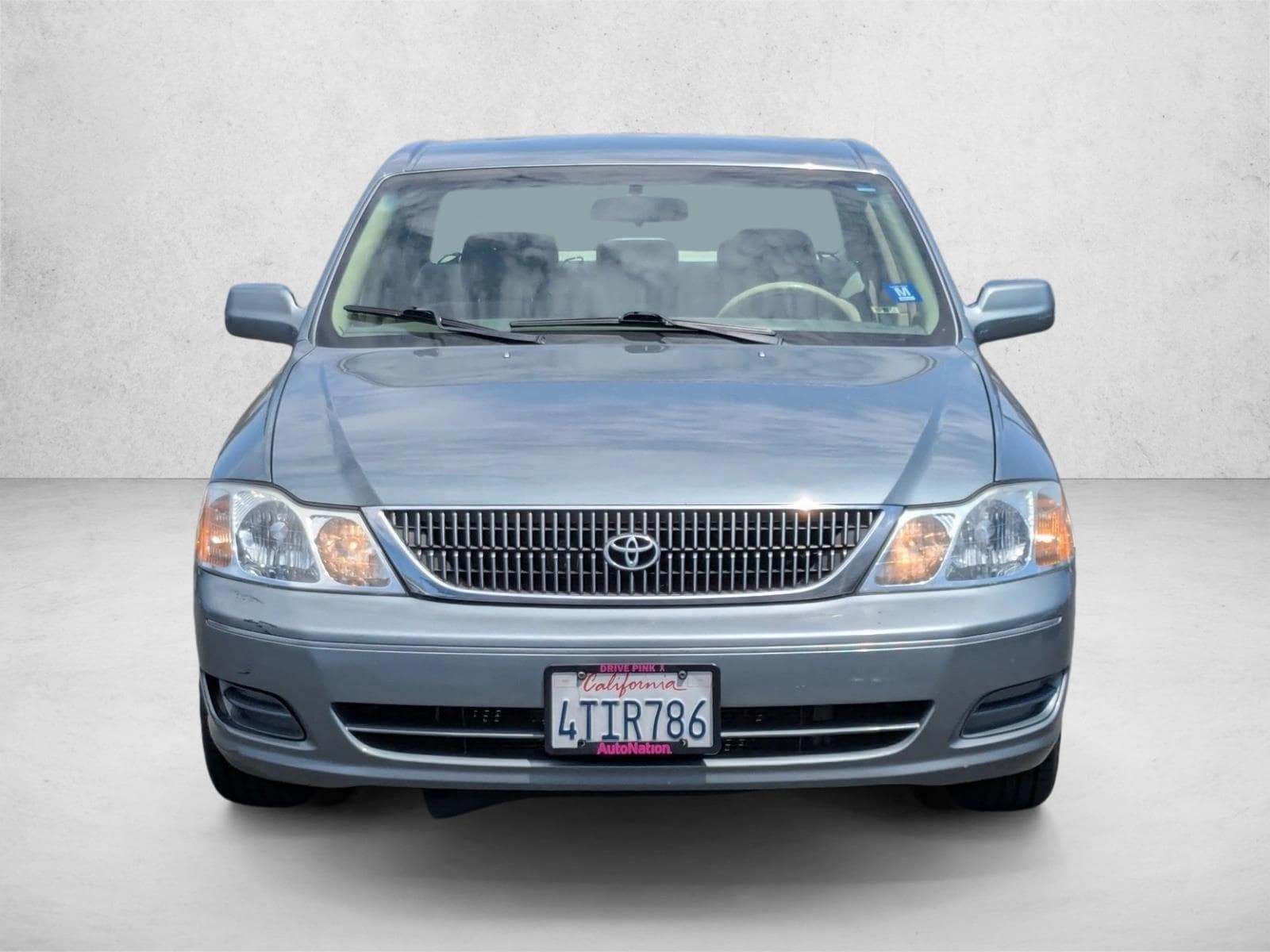 Used 2001 Toyota Avalon XL with VIN 4T1BF28B11U185206 for sale in Torrance, CA