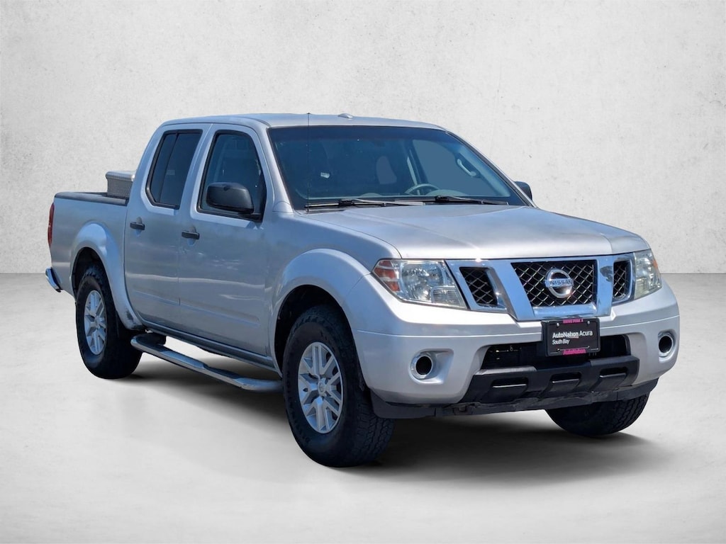 Used 2016 Nissan Frontier SV Truck Crew Cab