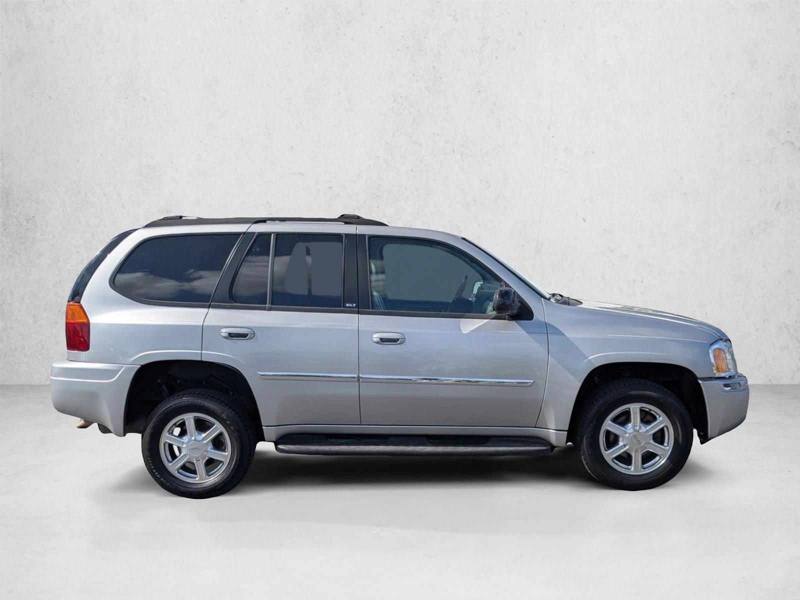 2007 GMC Envoy SLT photo 4