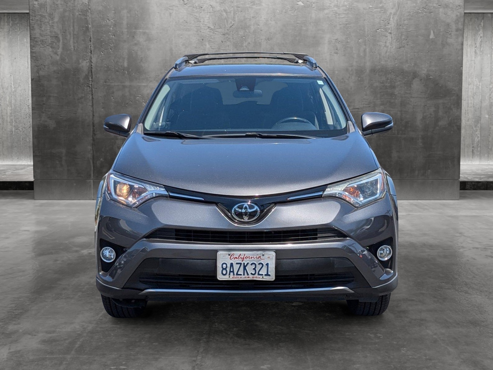 Used 2018 Toyota RAV4 XLE with VIN JTMWFREV2JJ155257 for sale in Torrance, CA