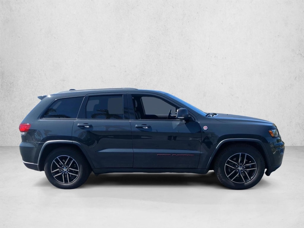 Used 2017 Jeep Grand Cherokee Trailhawk SUV