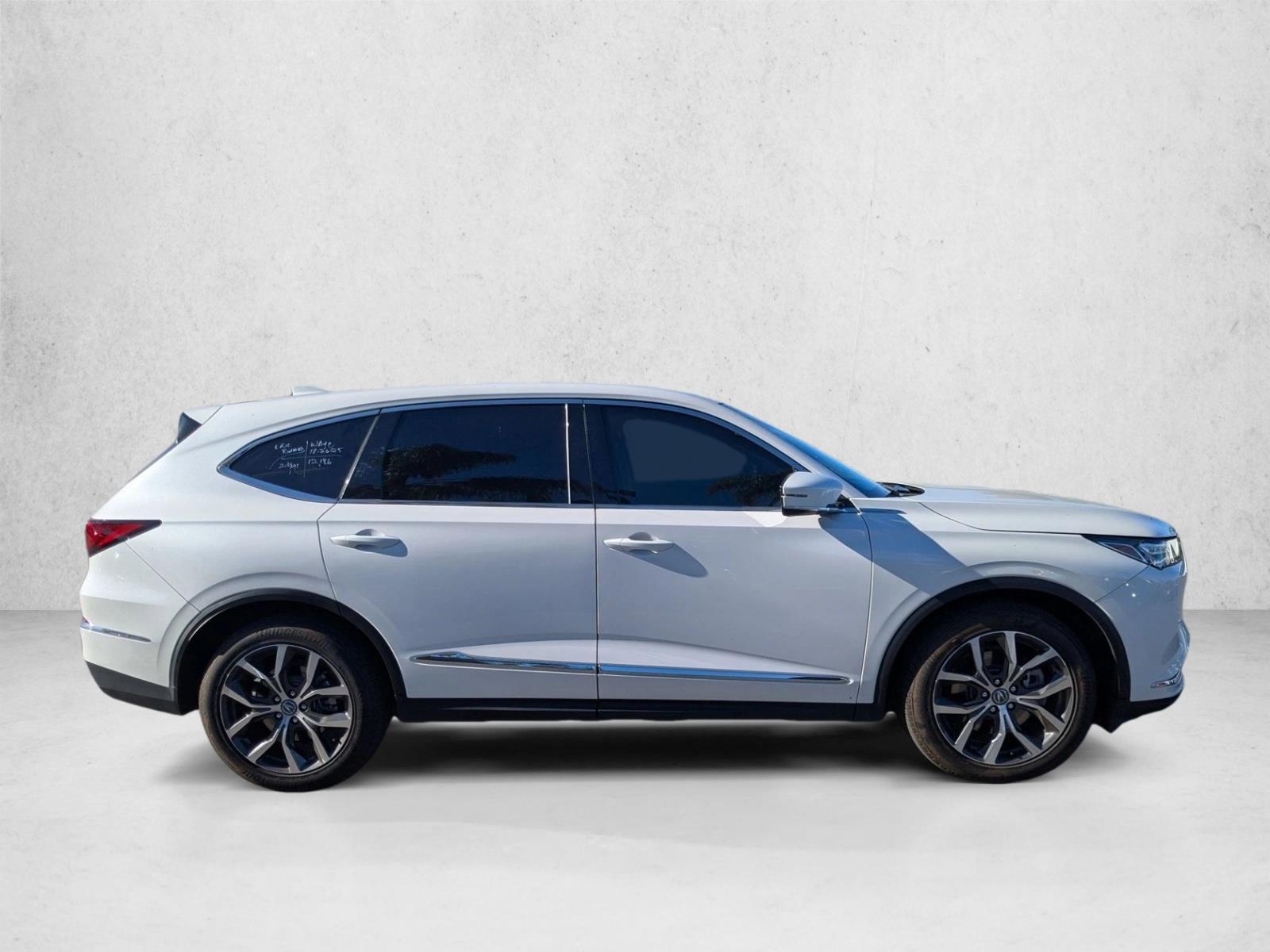 2024 Acura MDX SH-AWD Technology photo 4