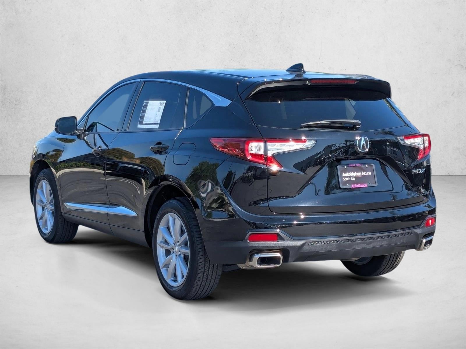 2023 Acura RDX photo 3