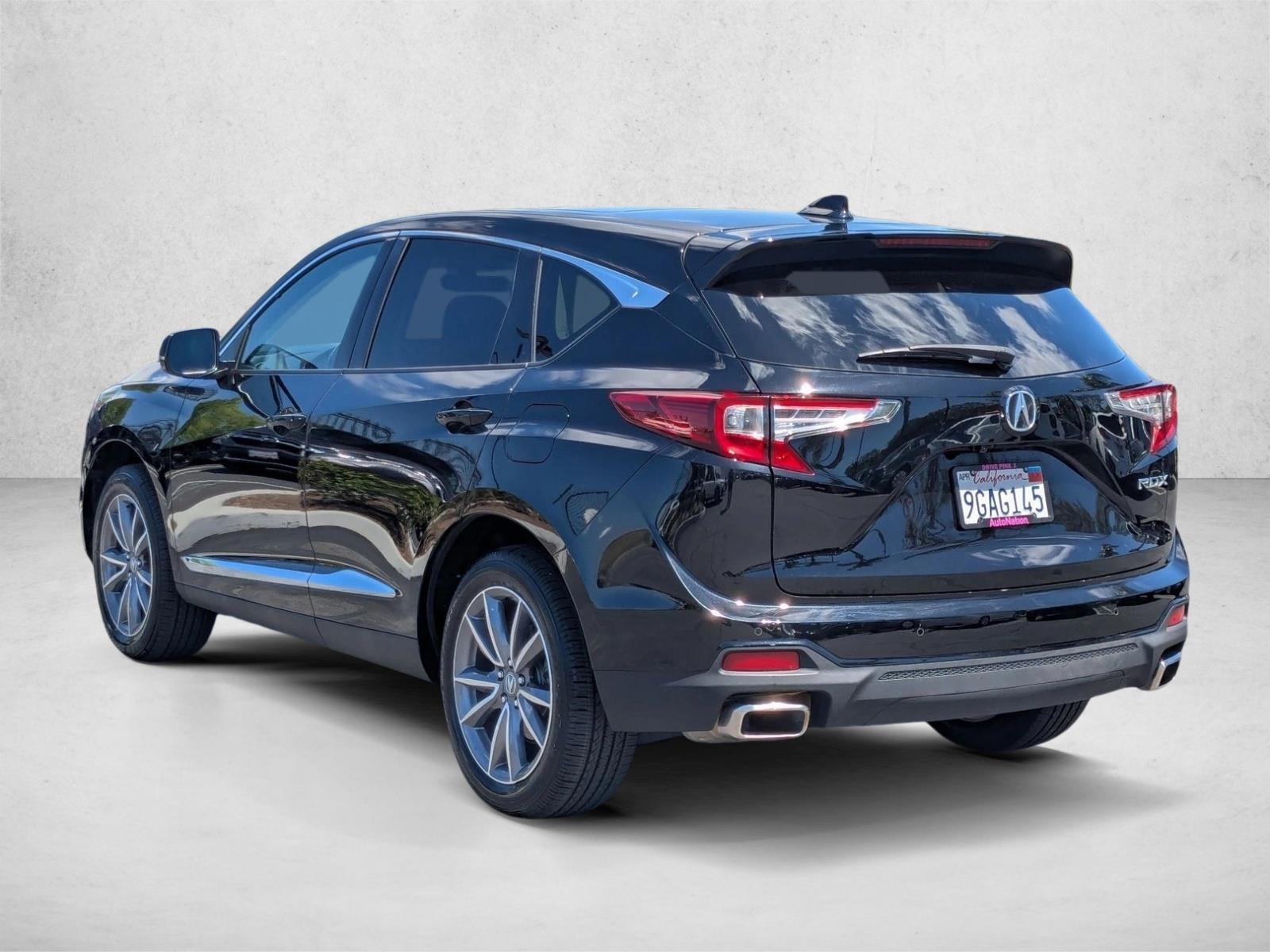 2023 Acura RDX w/Technology Package photo 3