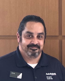 Staff member Steve Ravaglia from ID_29a101030d5d