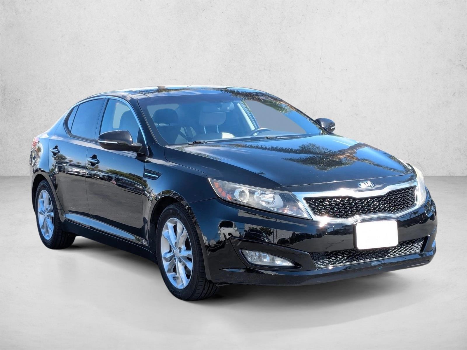 2013 Kia Optima EX photo 3