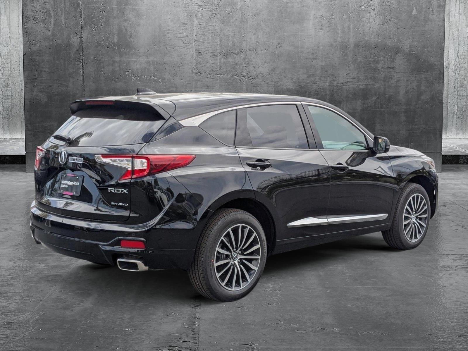 2025 Acura RDX Advance photo 2