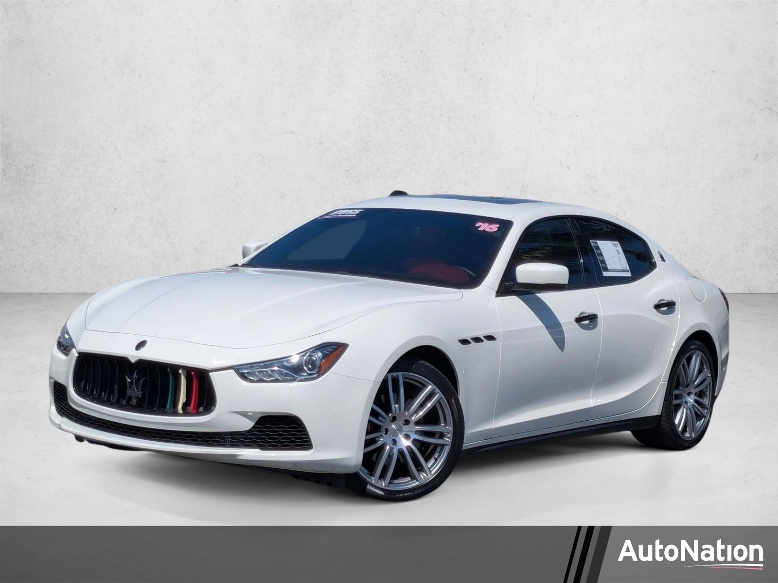 2016 Maserati Ghibli Ghibli's photo