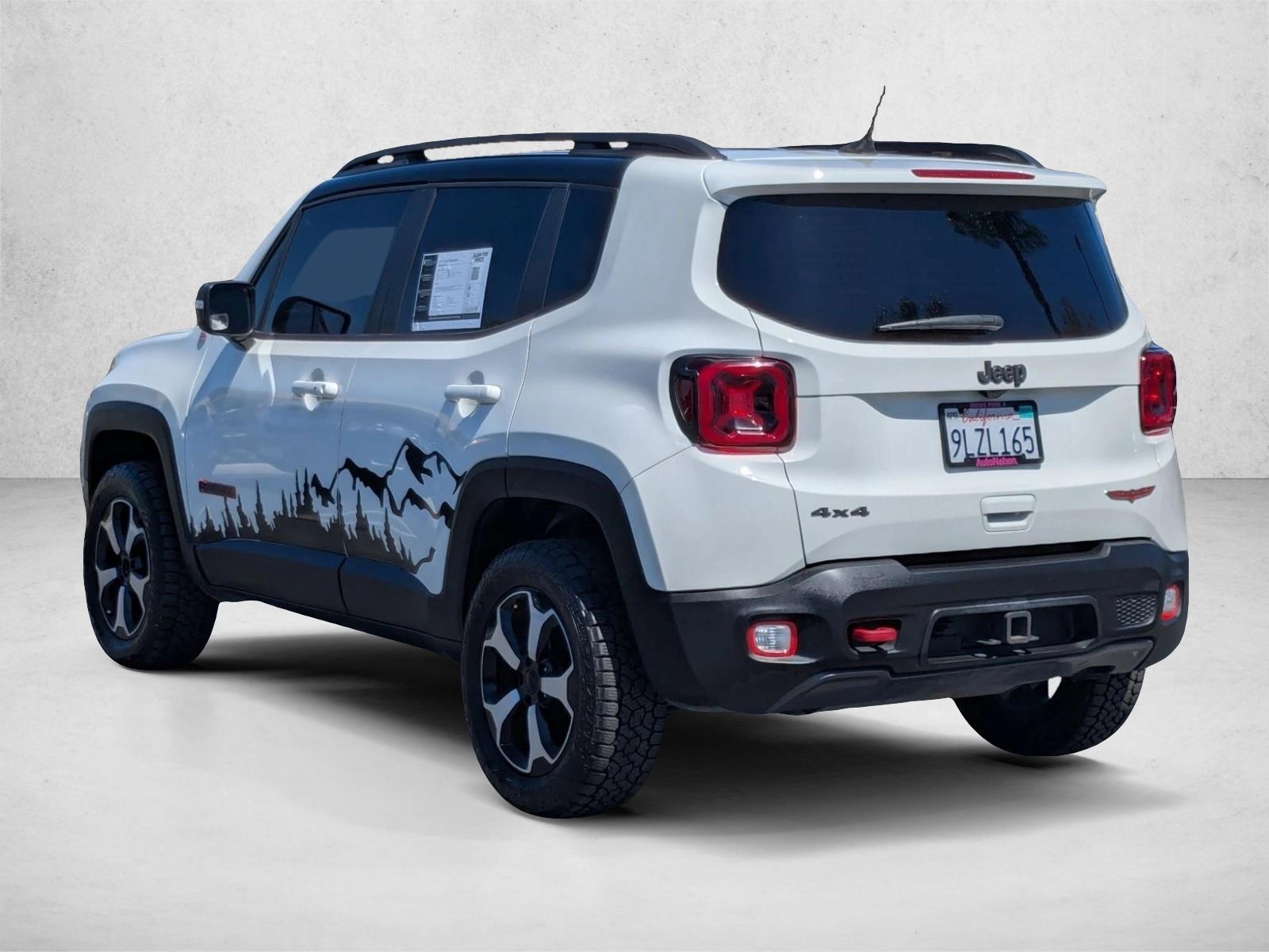 2019 Jeep Renegade Trailhawk photo 3