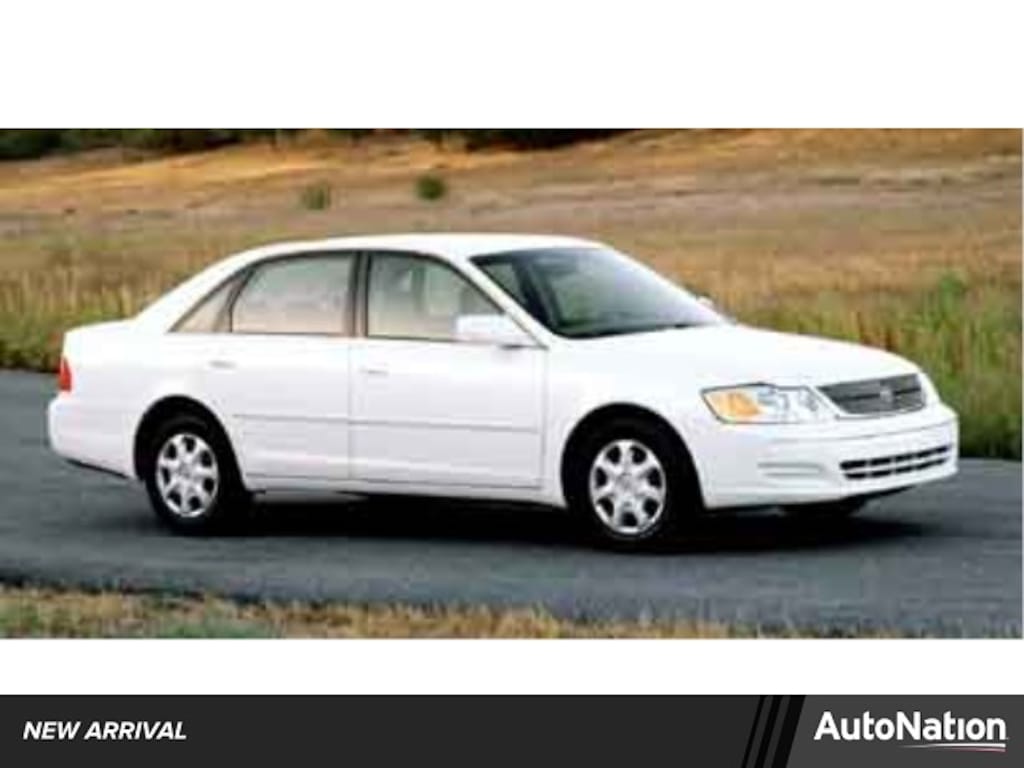 Used 2001 Toyota Avalon XL w/Bucket Seats Sedan