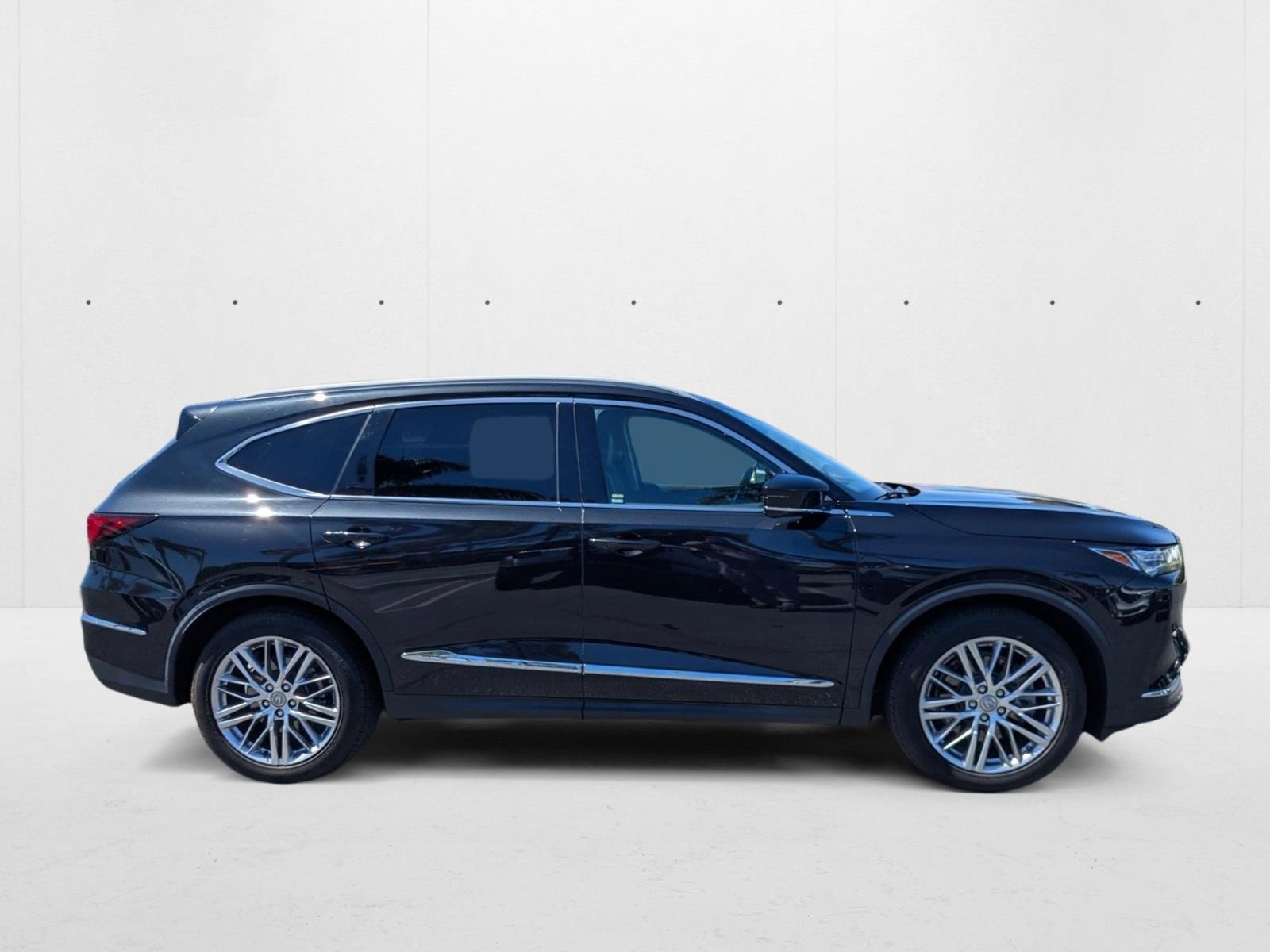 2023 Acura MDX SH-AWD Advance photo 4