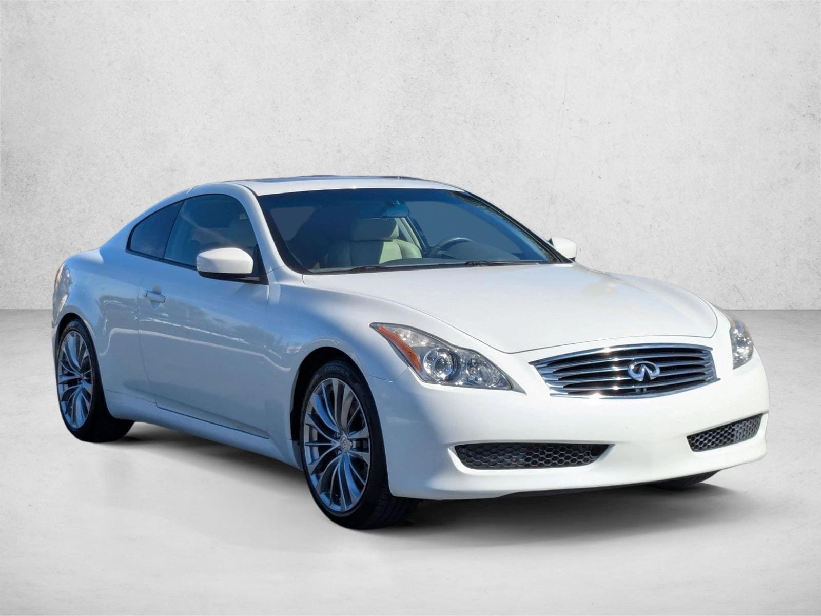 2008 INFINITI G37 Journey photo 3