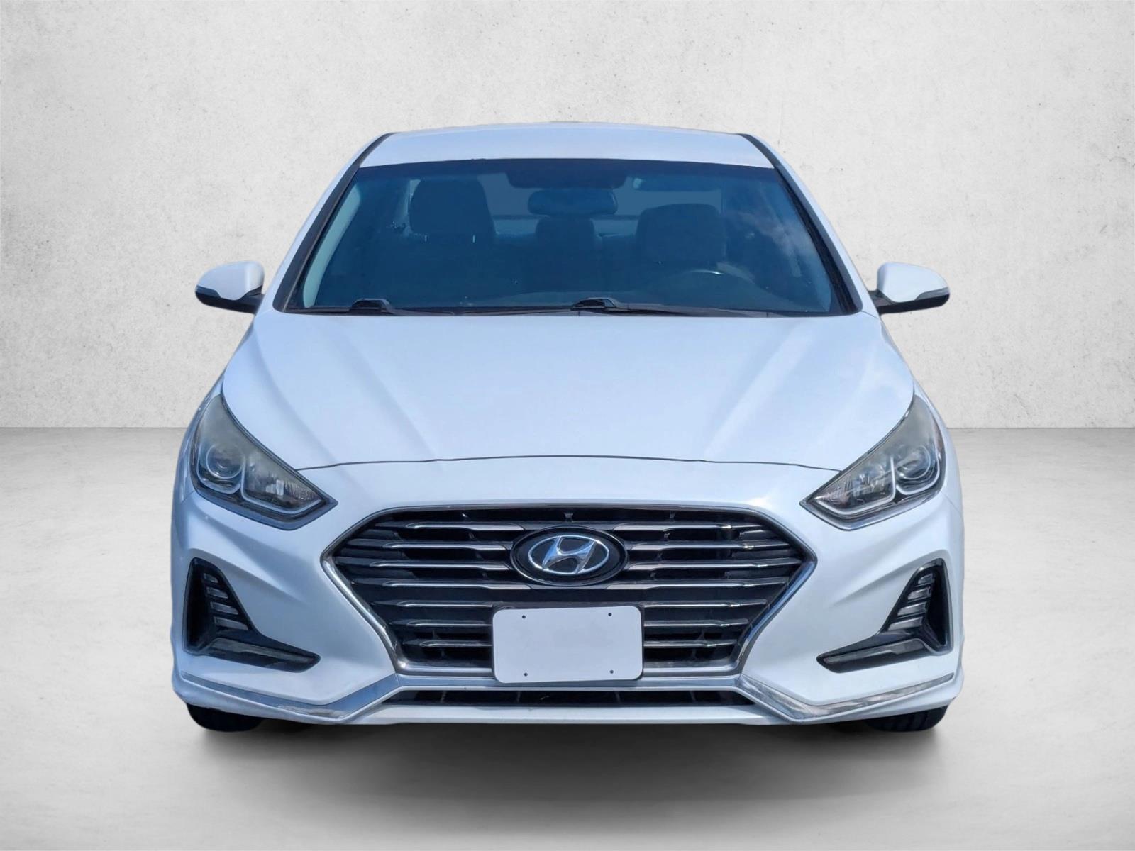 2018 Hyundai Sonata SEL photo 2
