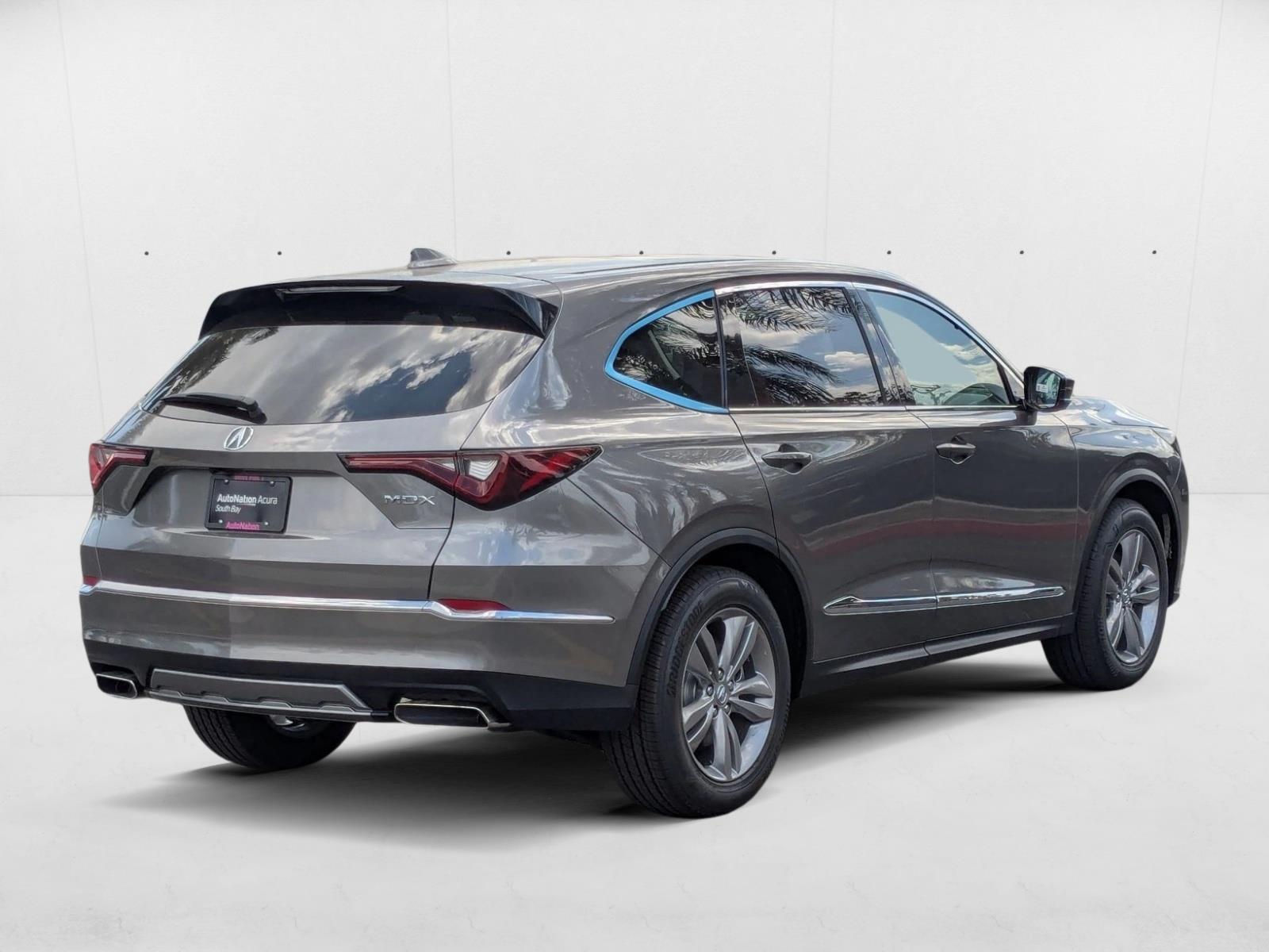 2026 Acura MDX photo 2