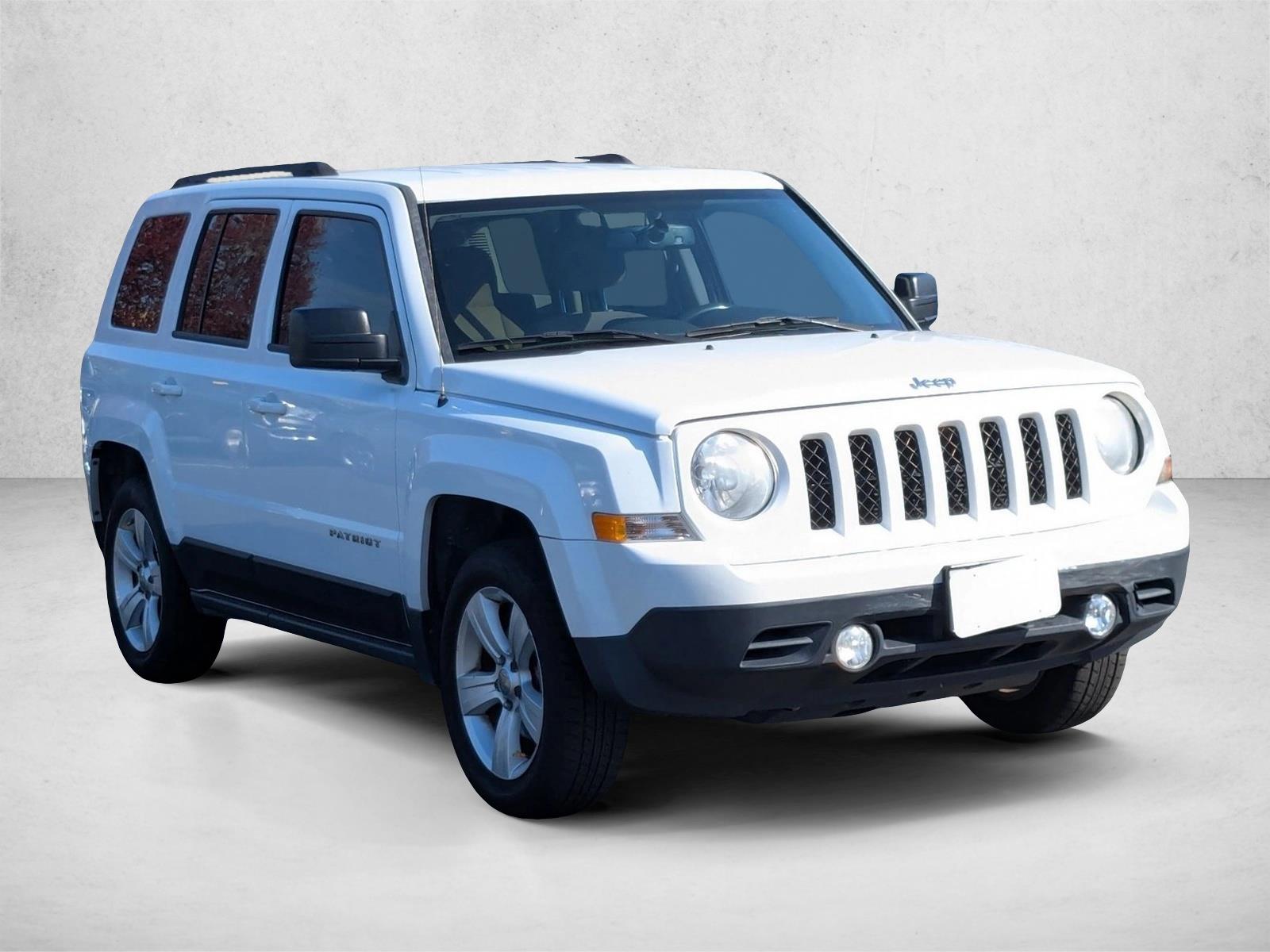 2014 Jeep Patriot Latitude photo 2