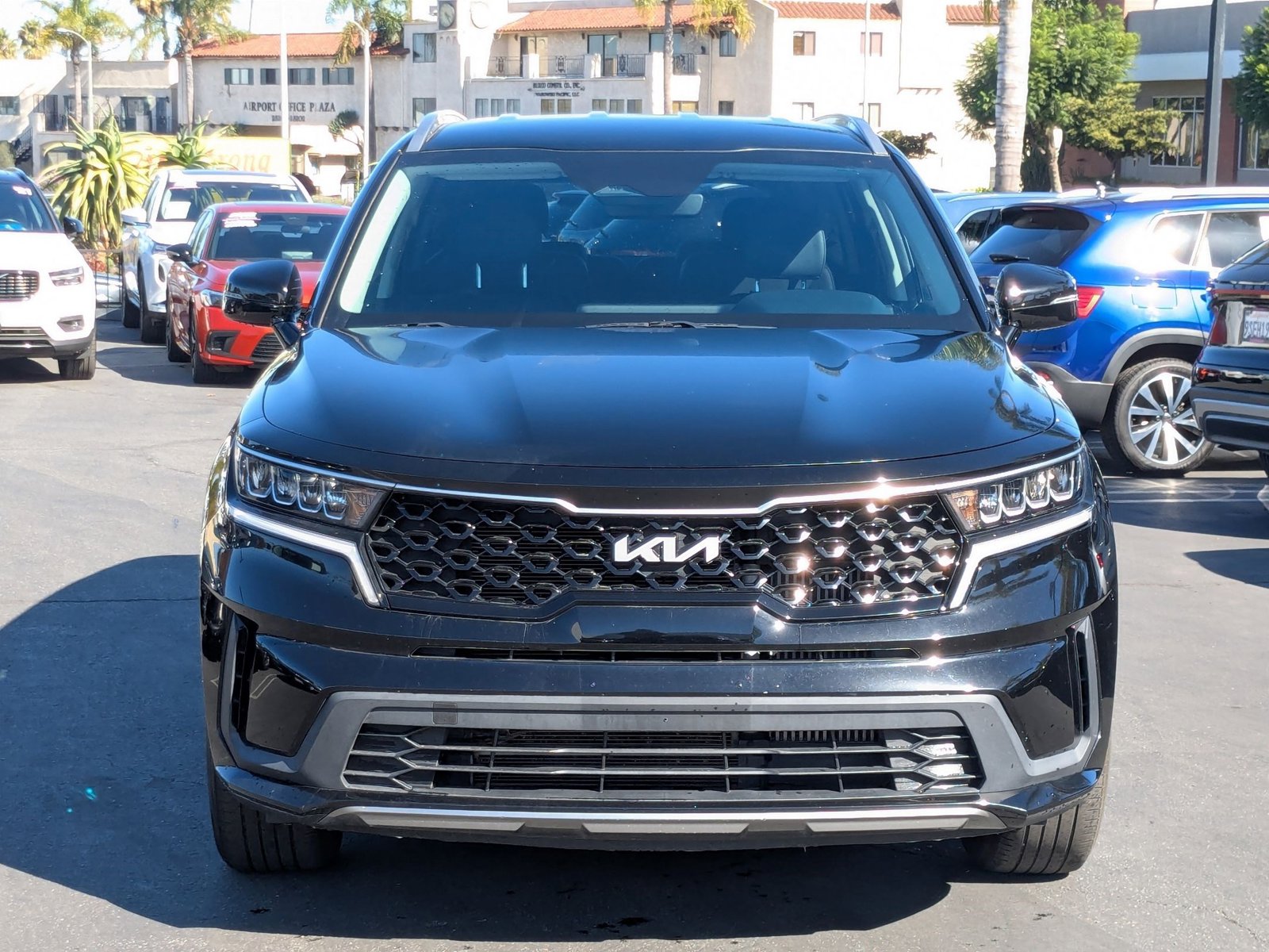 2022 Kia Sorento Hybrid S photo 2