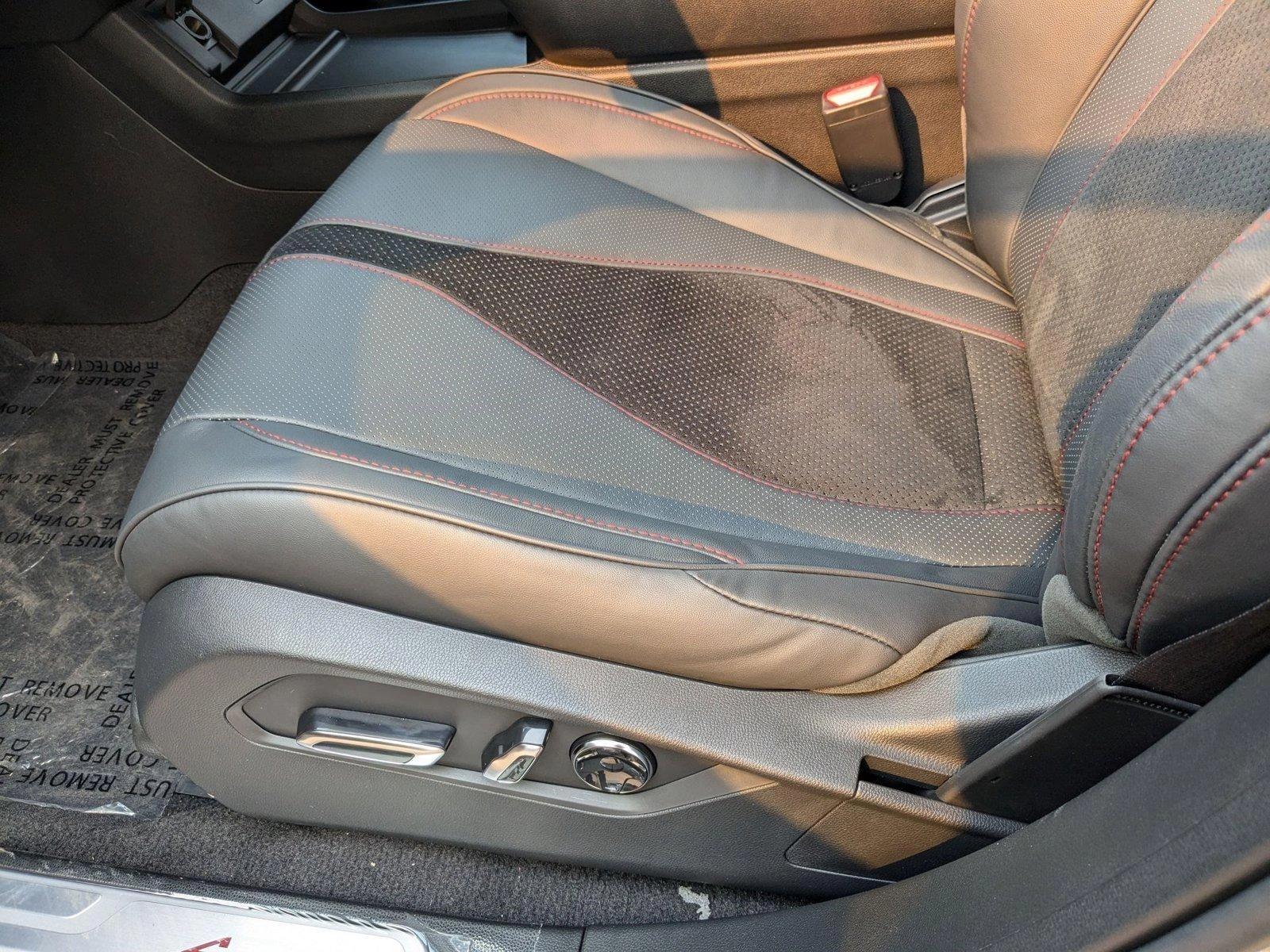 2025 Acura RDX A-Spec photo 4